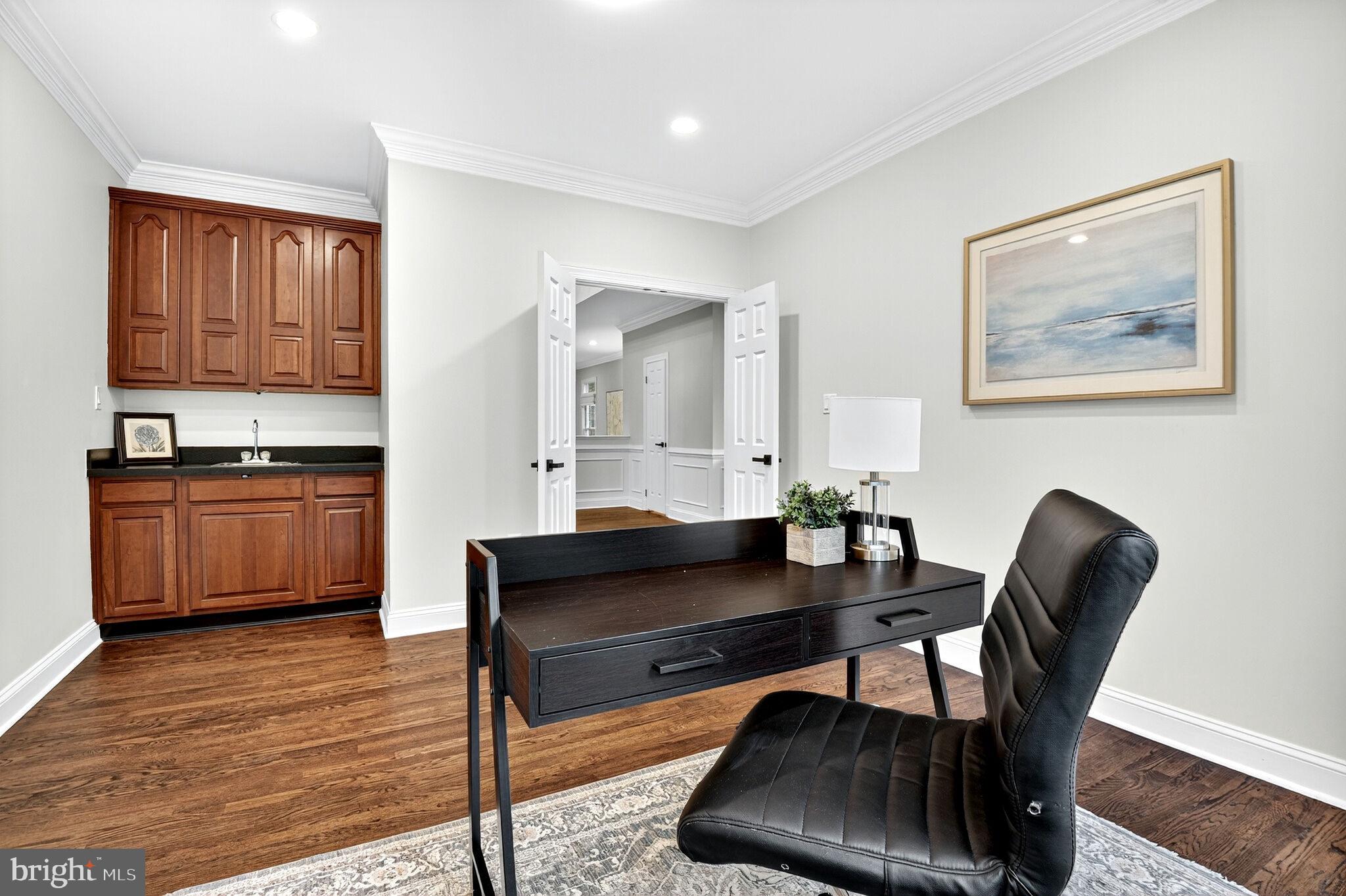 CHEVY CHASE - Residential