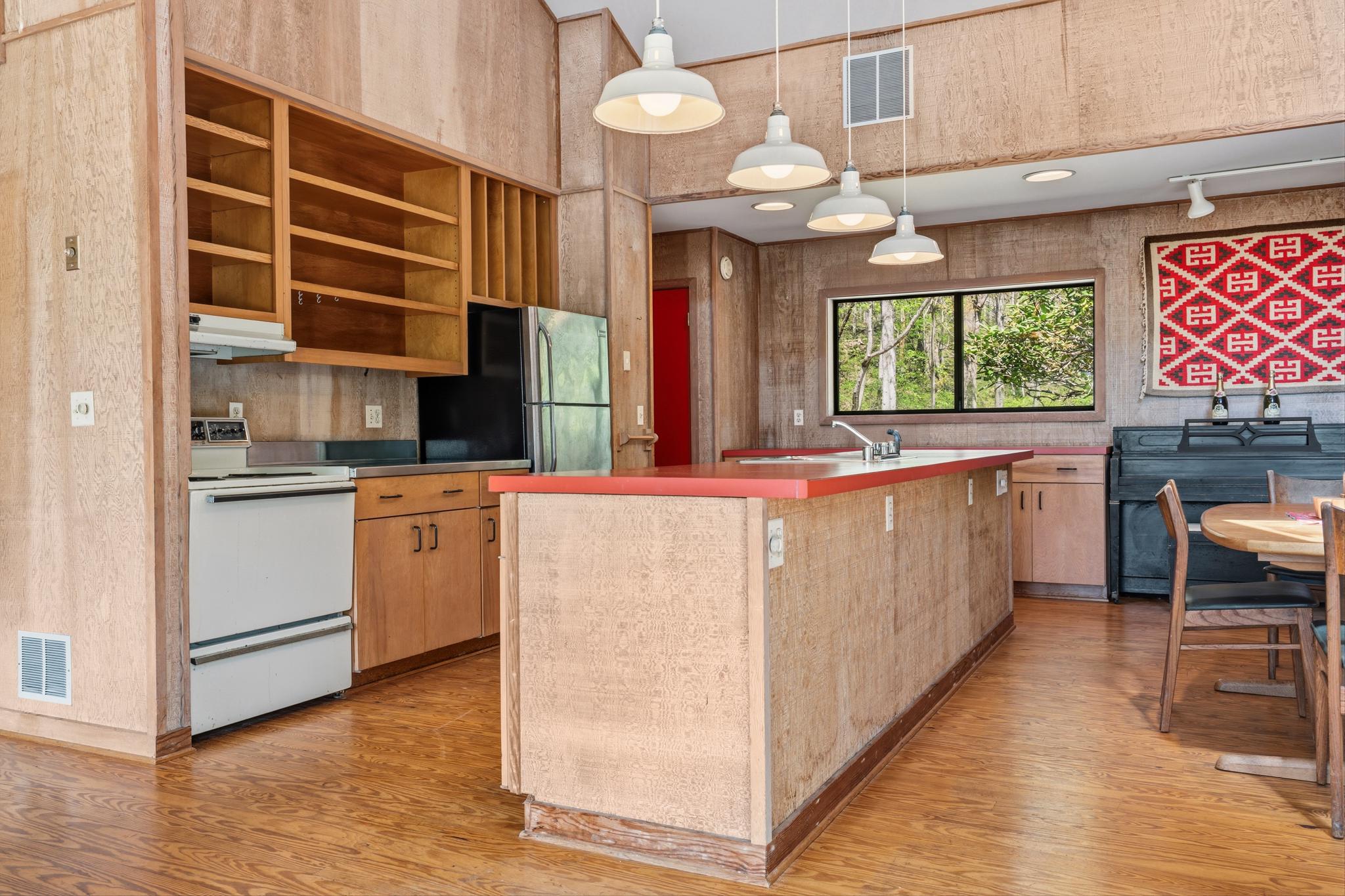 GID BROWN HOLLOW - Residential