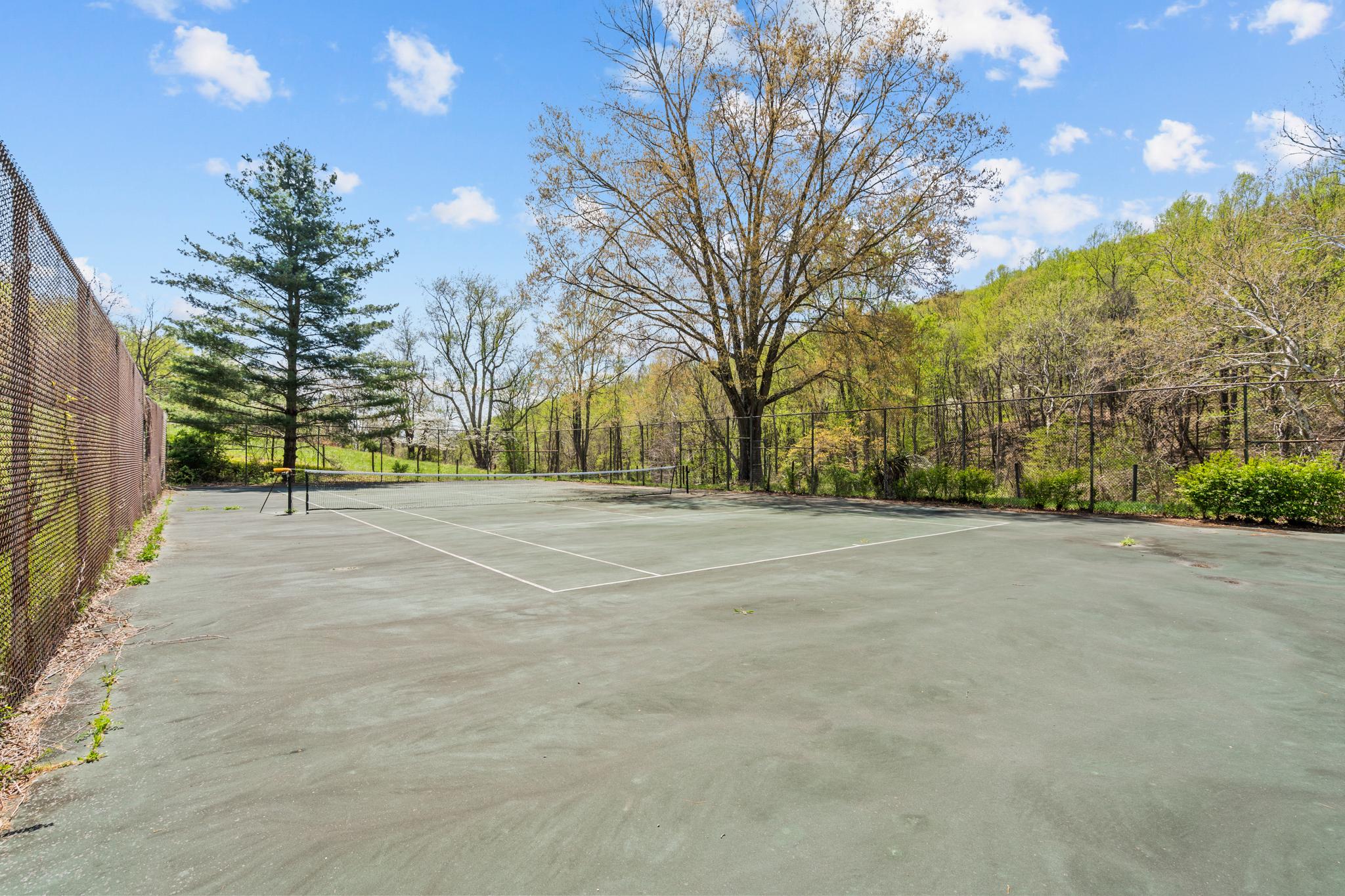 GID BROWN HOLLOW - Residential