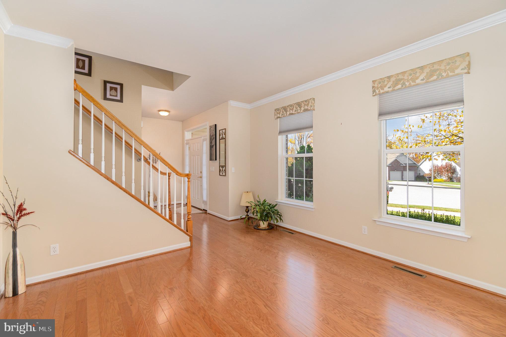 ROYAL OAKS/REGENTS GLEN - Residential