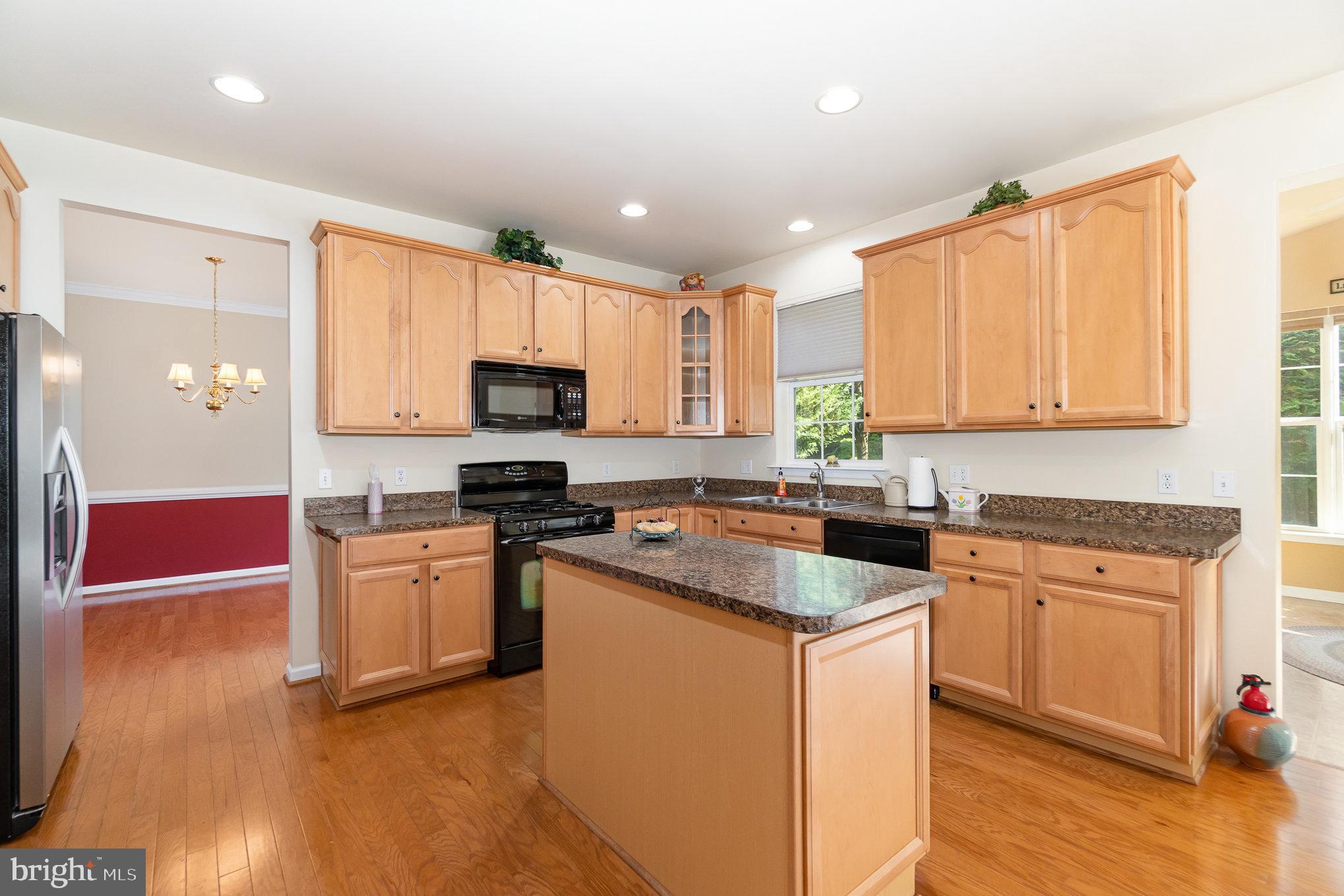 ROYAL OAKS/REGENTS GLEN - Residential