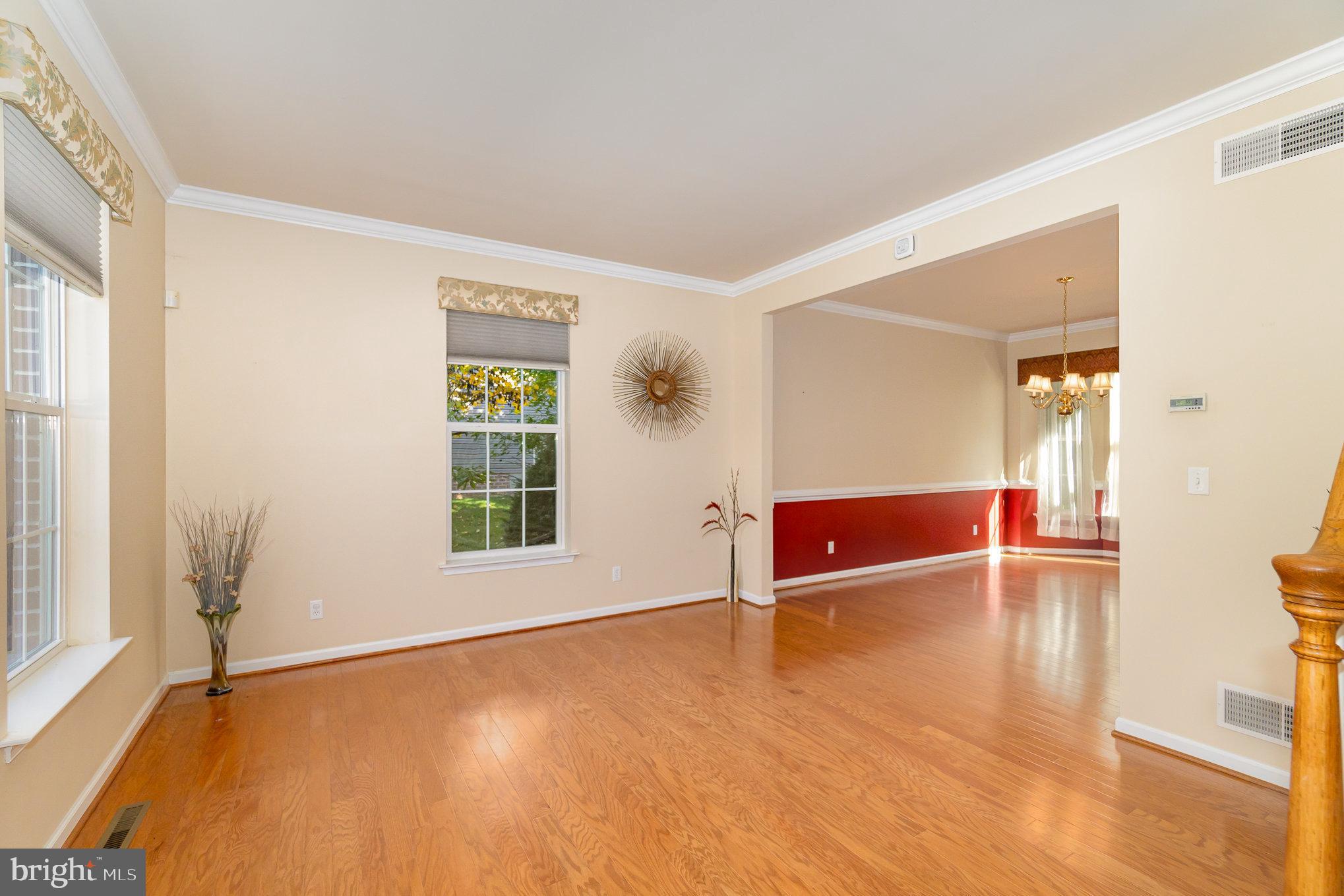 ROYAL OAKS/REGENTS GLEN - Residential