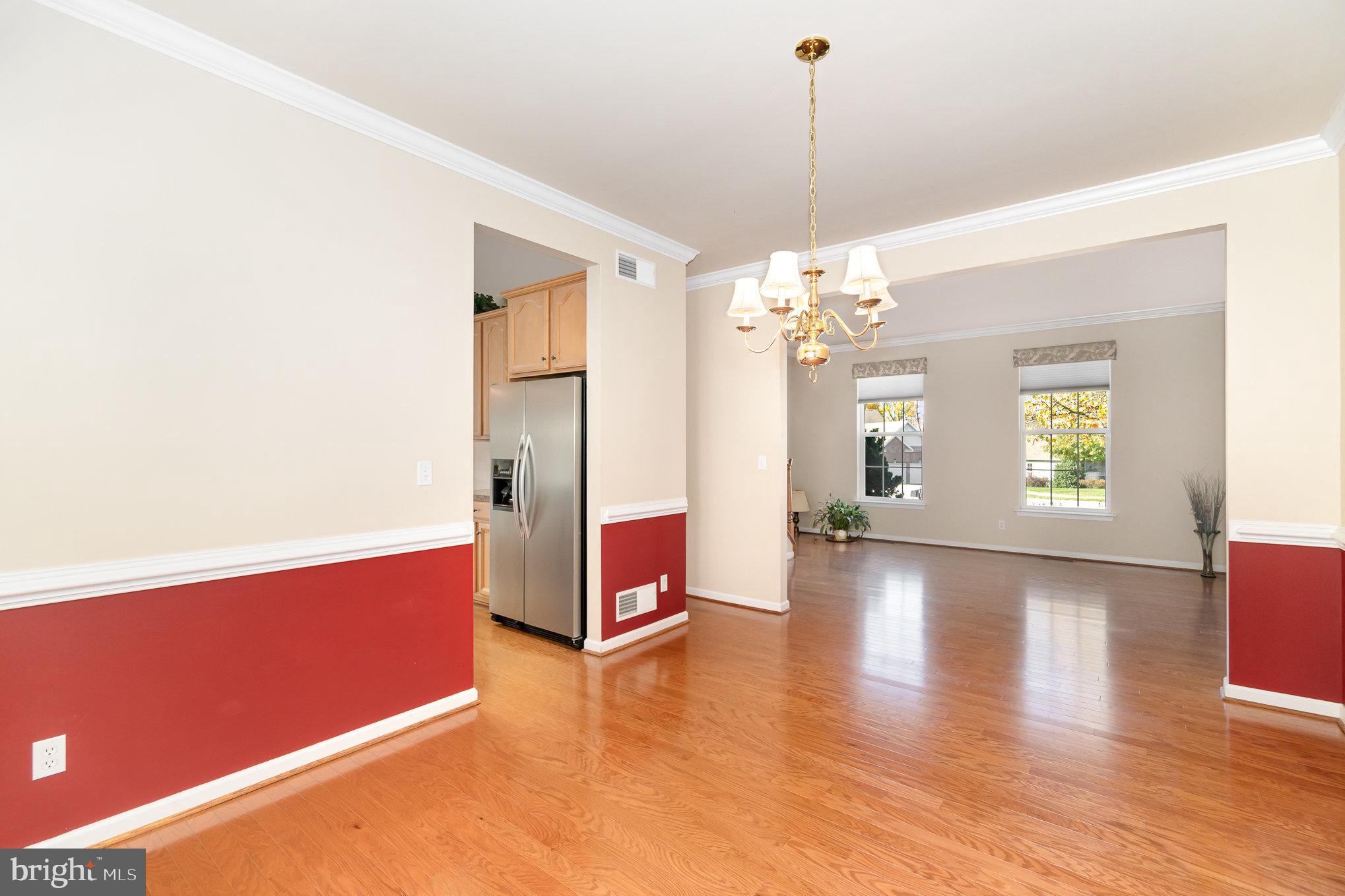 ROYAL OAKS/REGENTS GLEN - Residential
