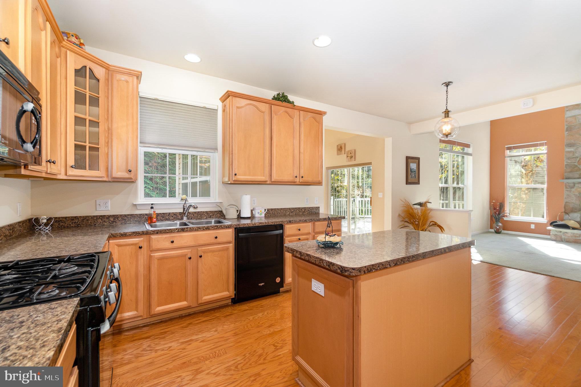 ROYAL OAKS/REGENTS GLEN - Residential