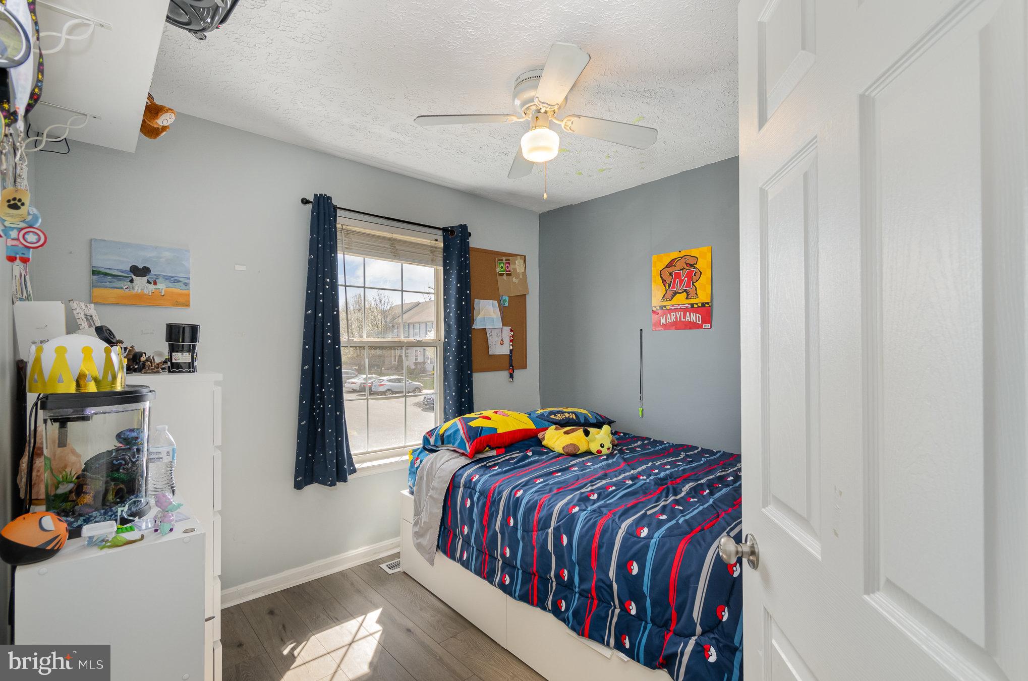 CONSTANT FRIENDSHIP - Residential