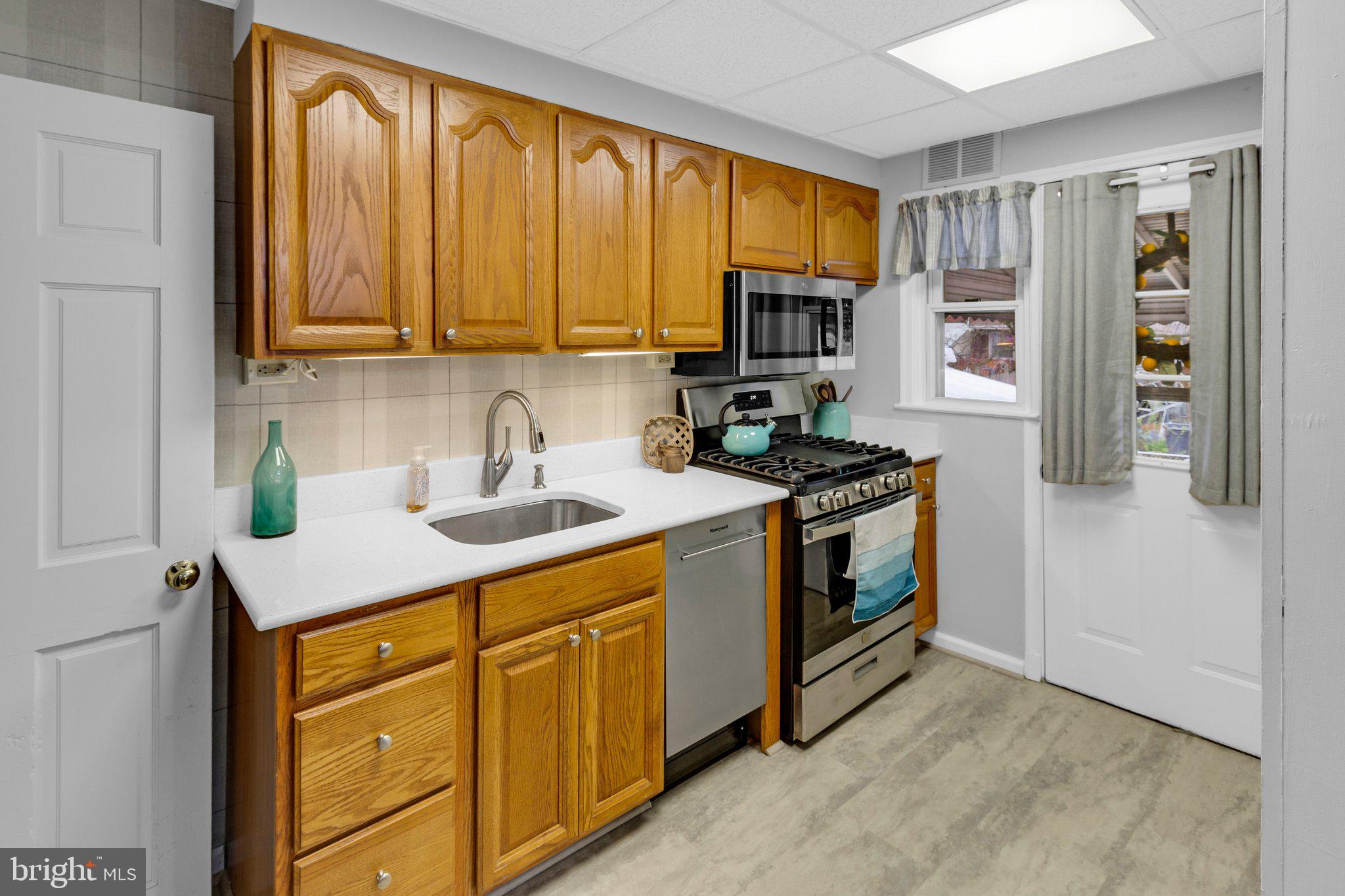 MIDDLESEX - Residential