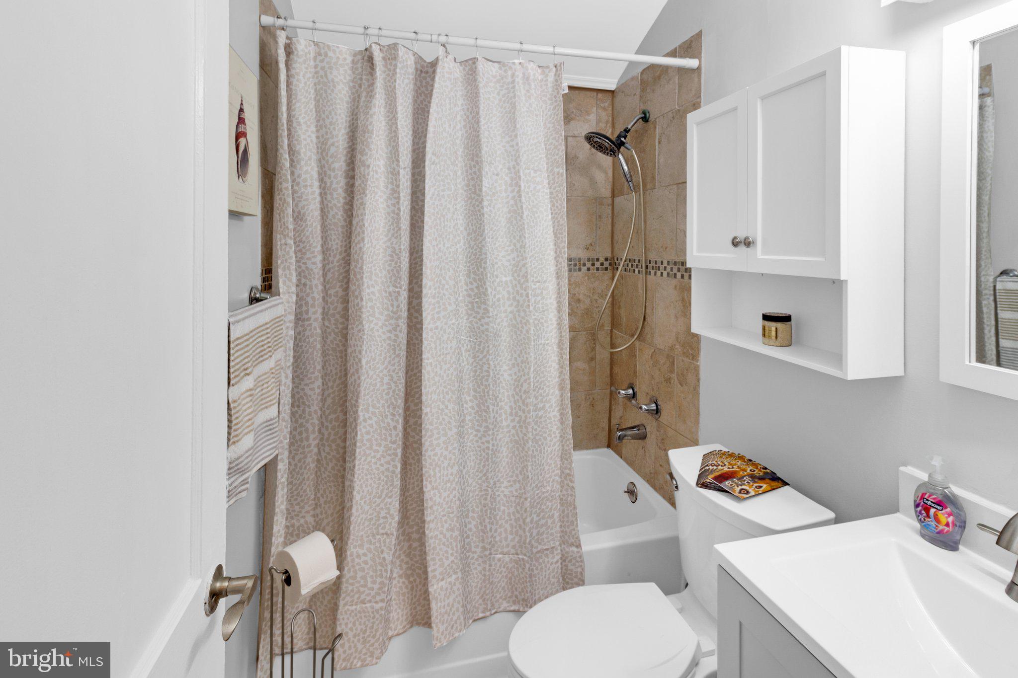 MIDDLESEX - Residential