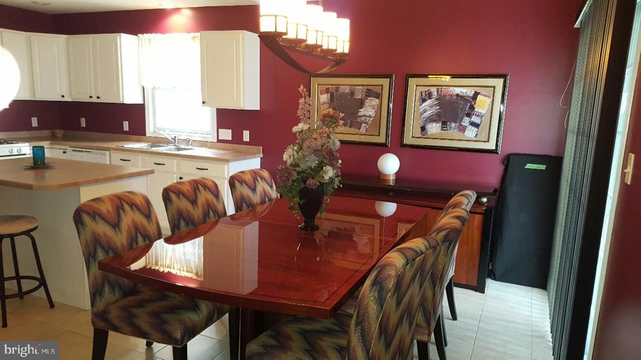 NORTH POINTE - Residential