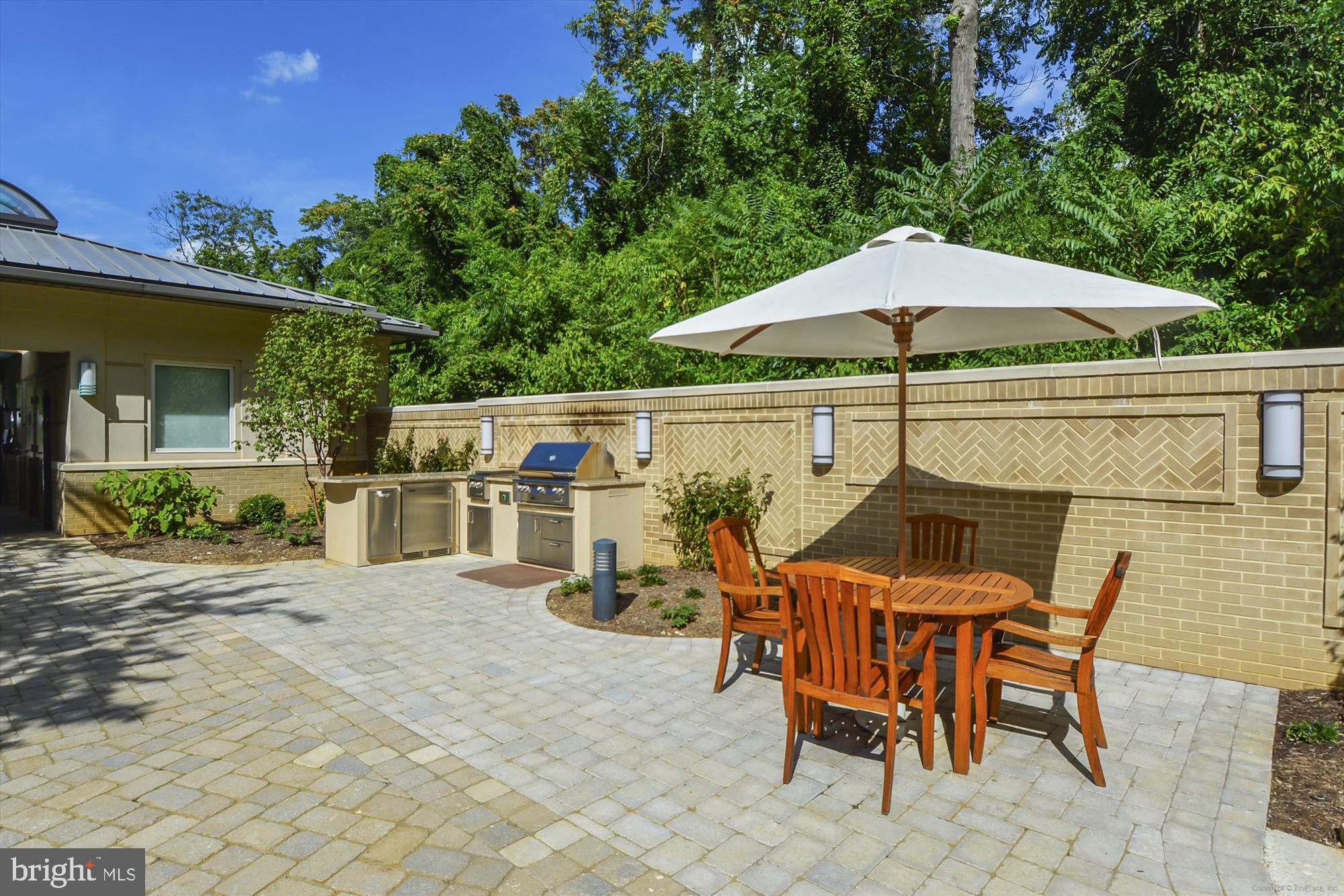 PARK PLACE - Residential