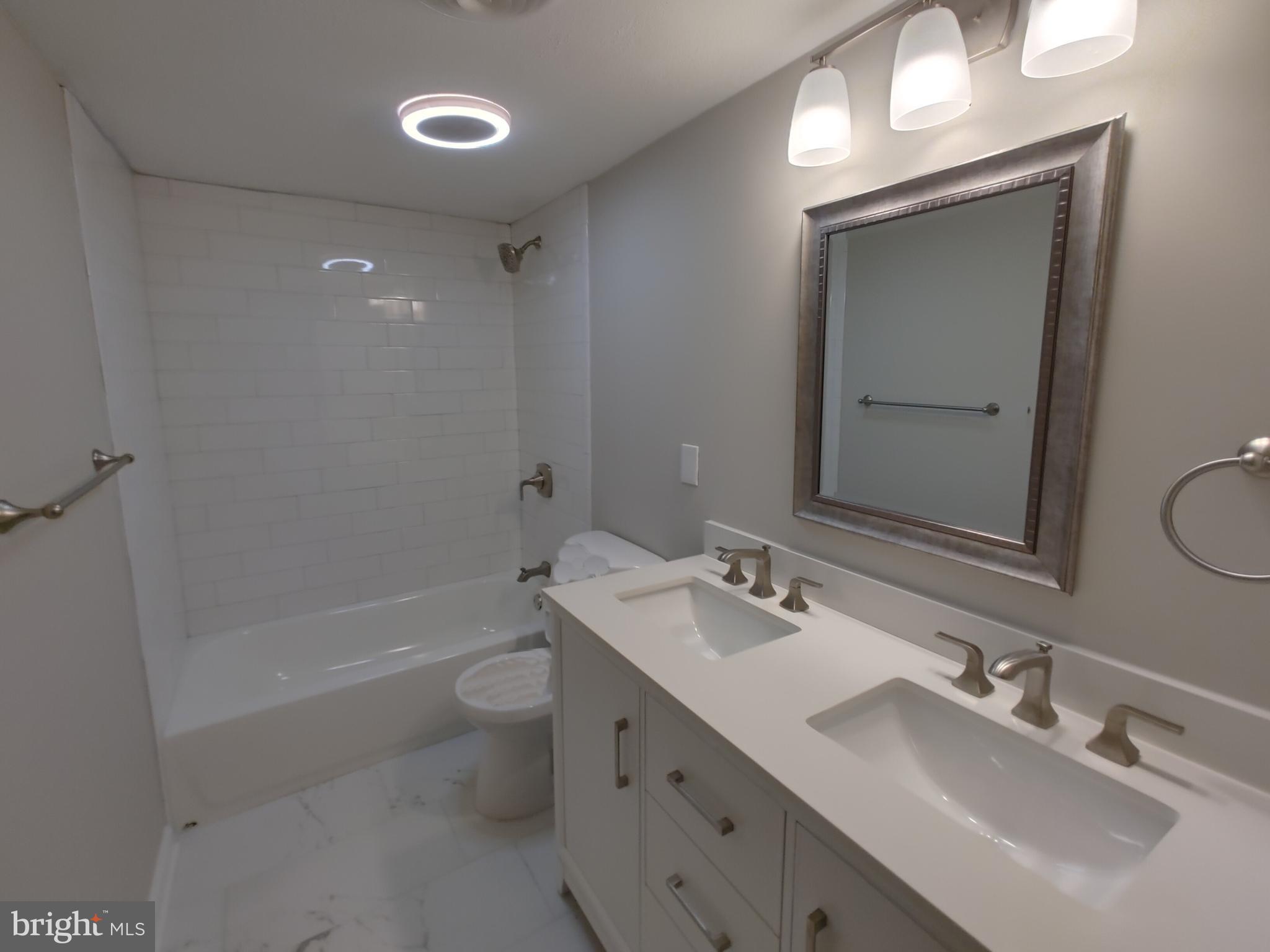 BALTIMORE HIGHLANDS - Residential