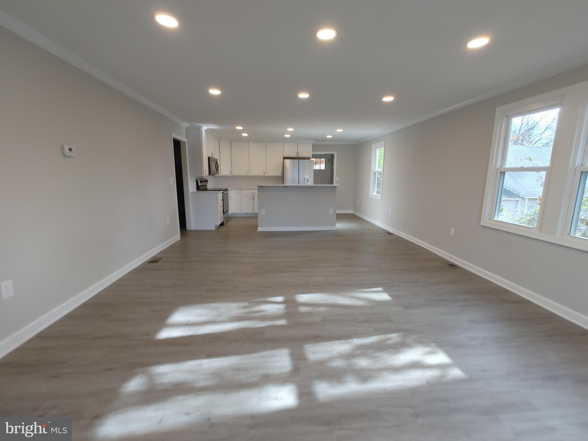 BALTIMORE HIGHLANDS - Residential