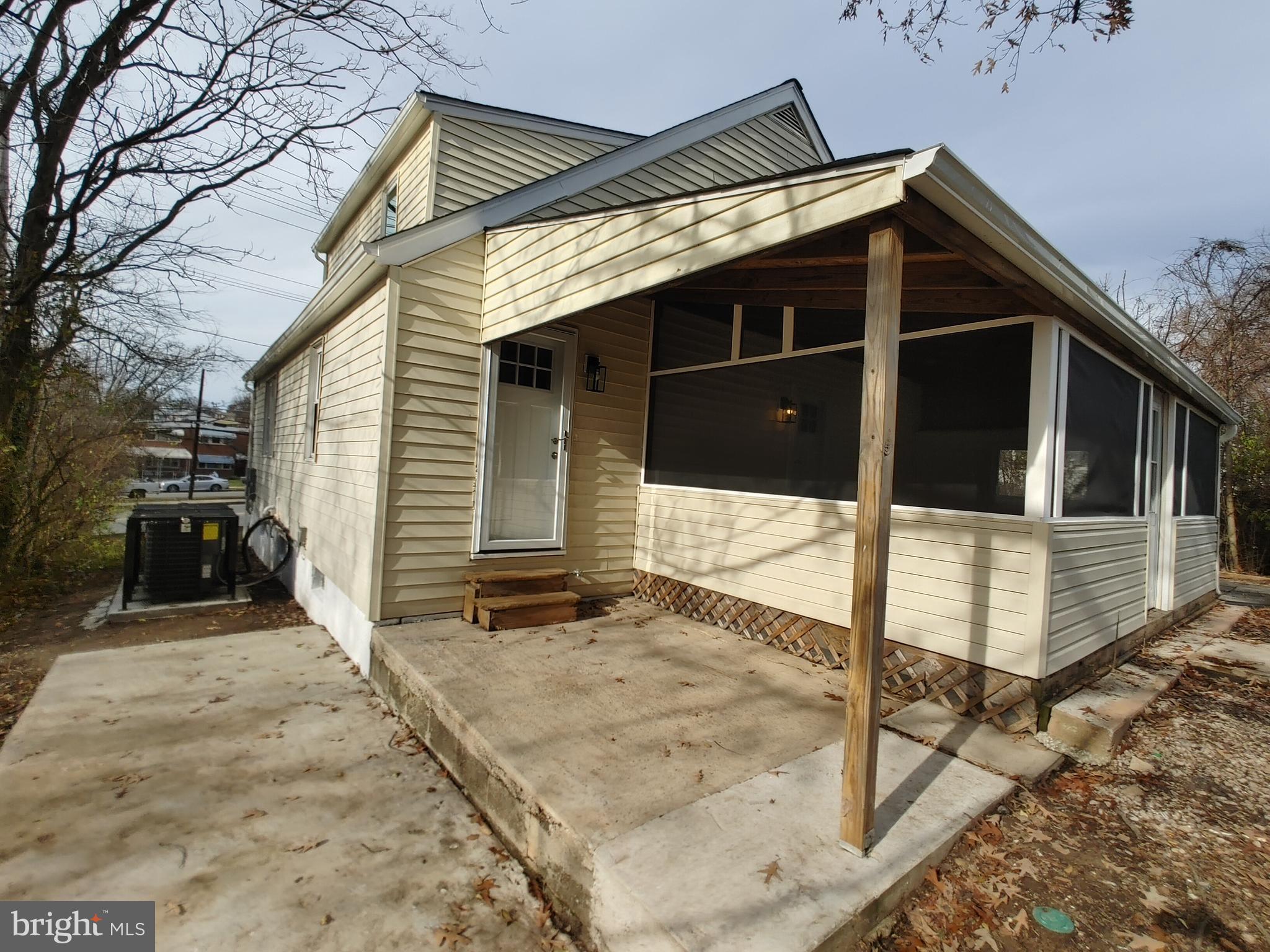 BALTIMORE HIGHLANDS - Residential