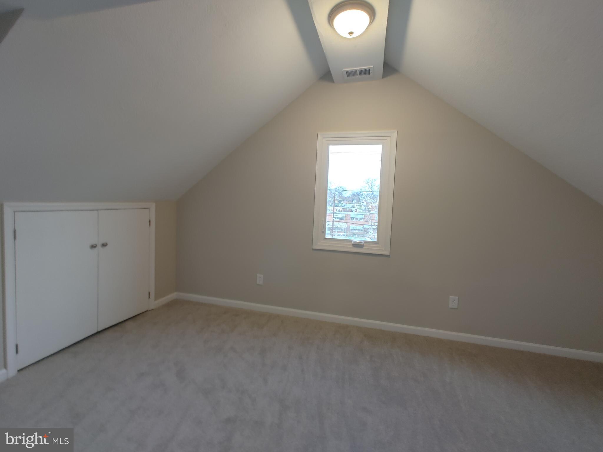 BALTIMORE HIGHLANDS - Residential