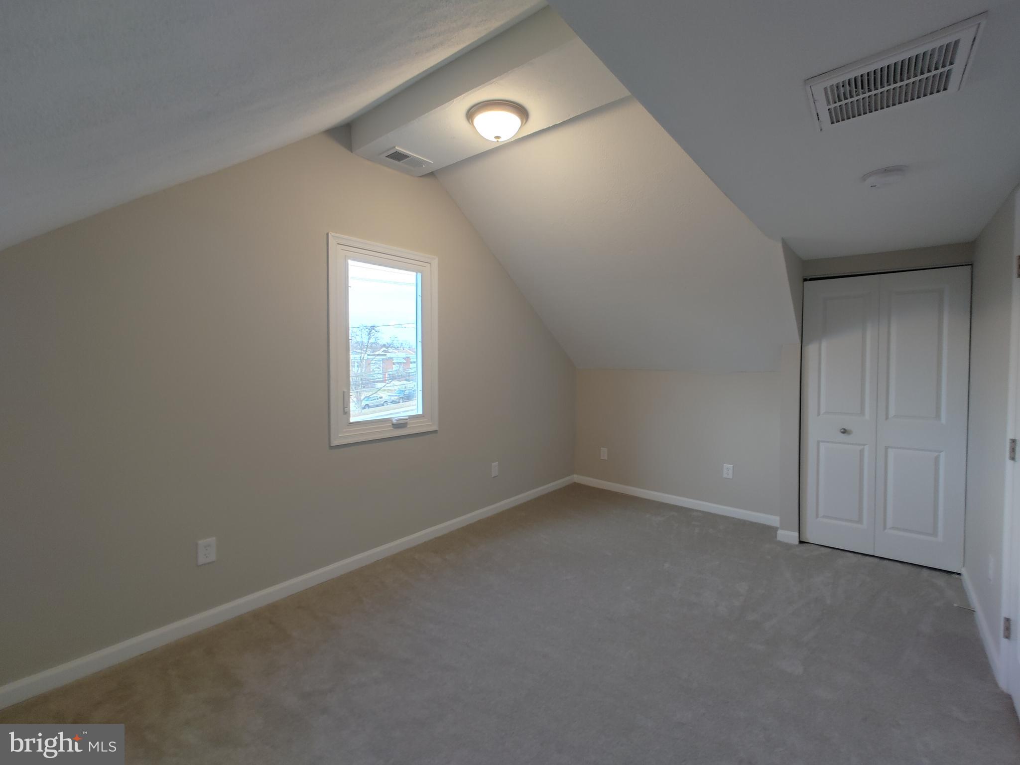 BALTIMORE HIGHLANDS - Residential