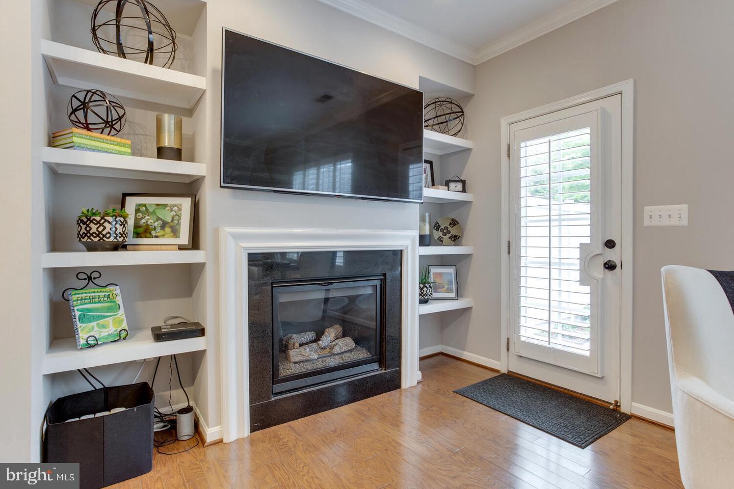 BOUCHER PLACE - Residential Lease