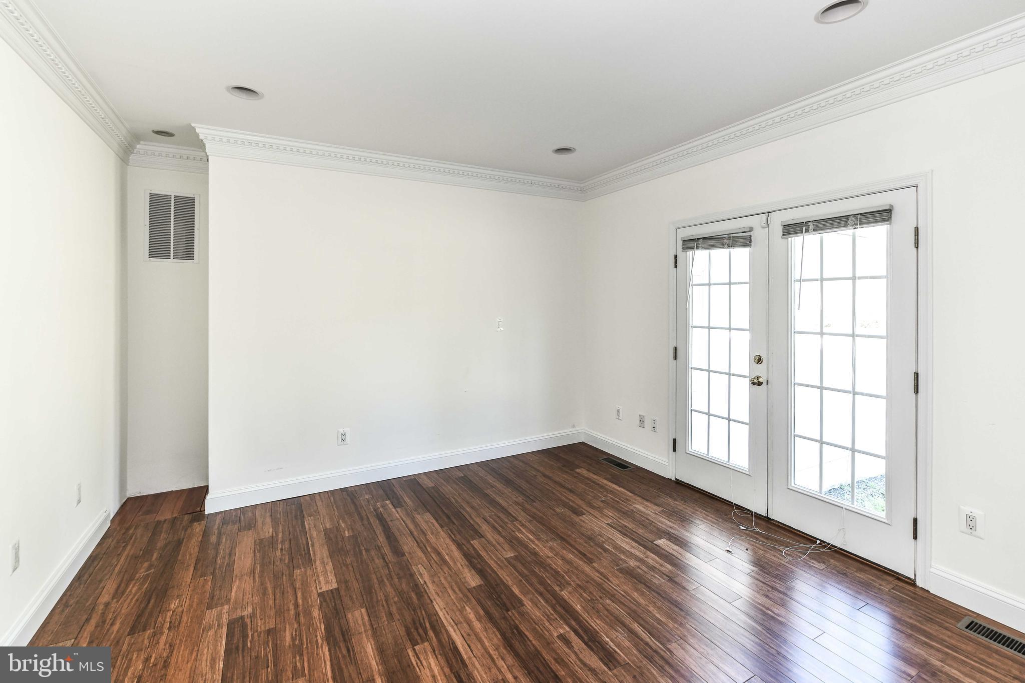 GOULDMAN ACRES - Residential