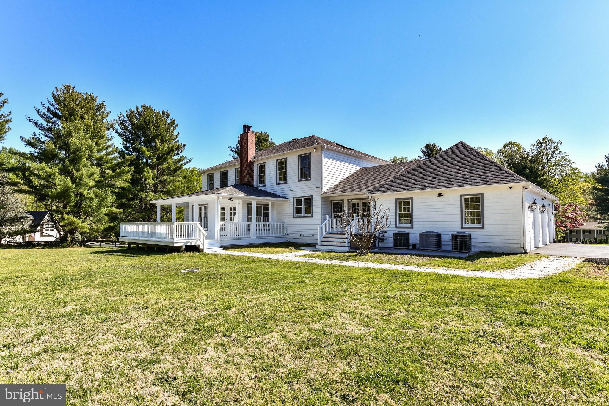 GOULDMAN ACRES - Residential