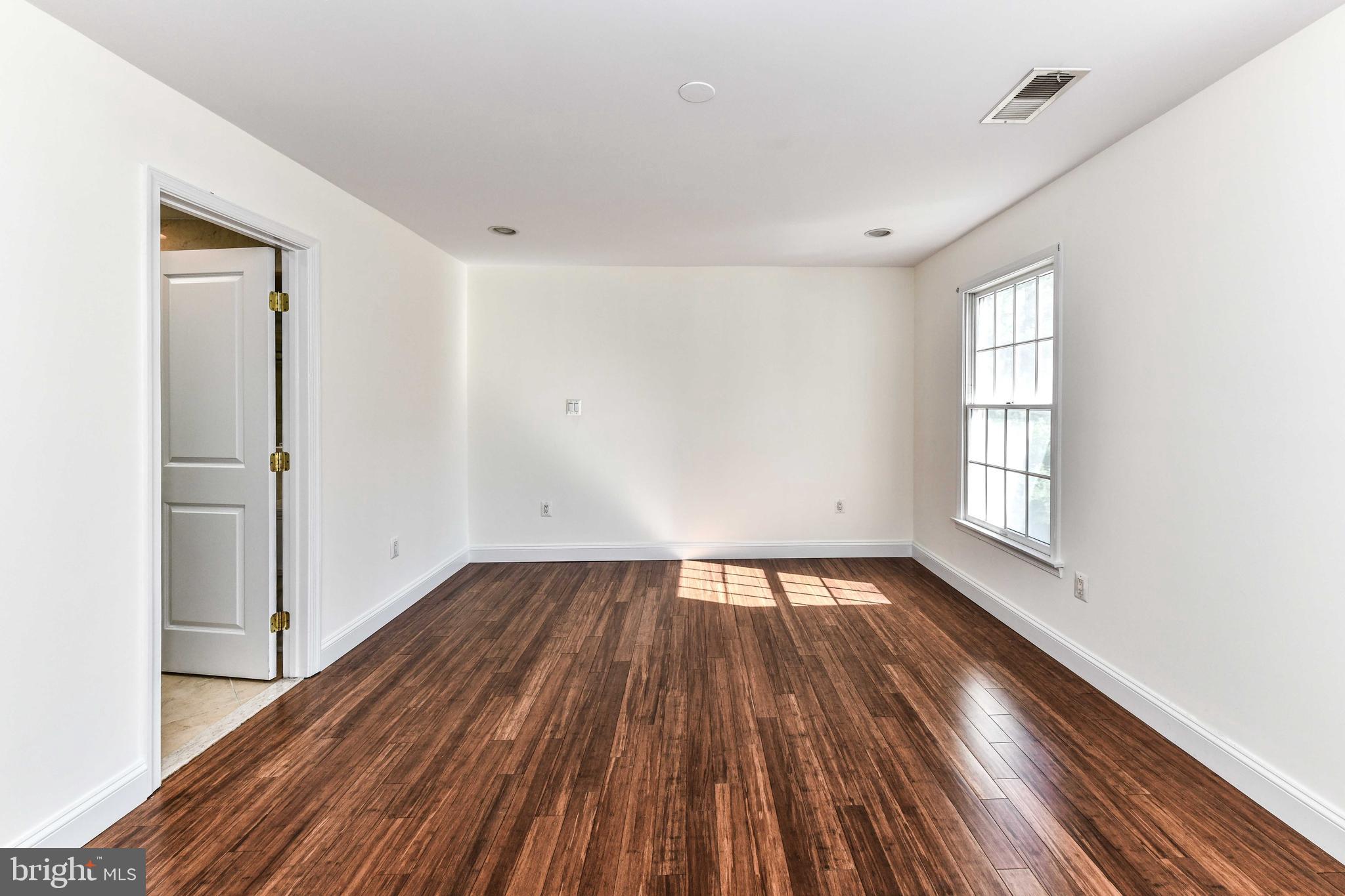 GOULDMAN ACRES - Residential