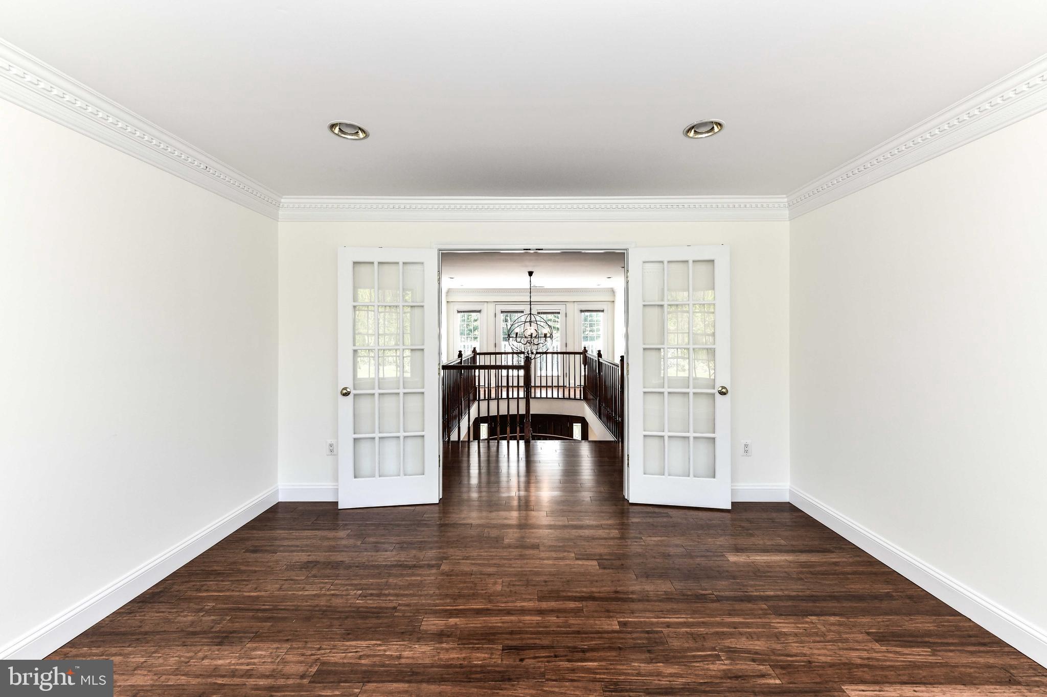 GOULDMAN ACRES - Residential