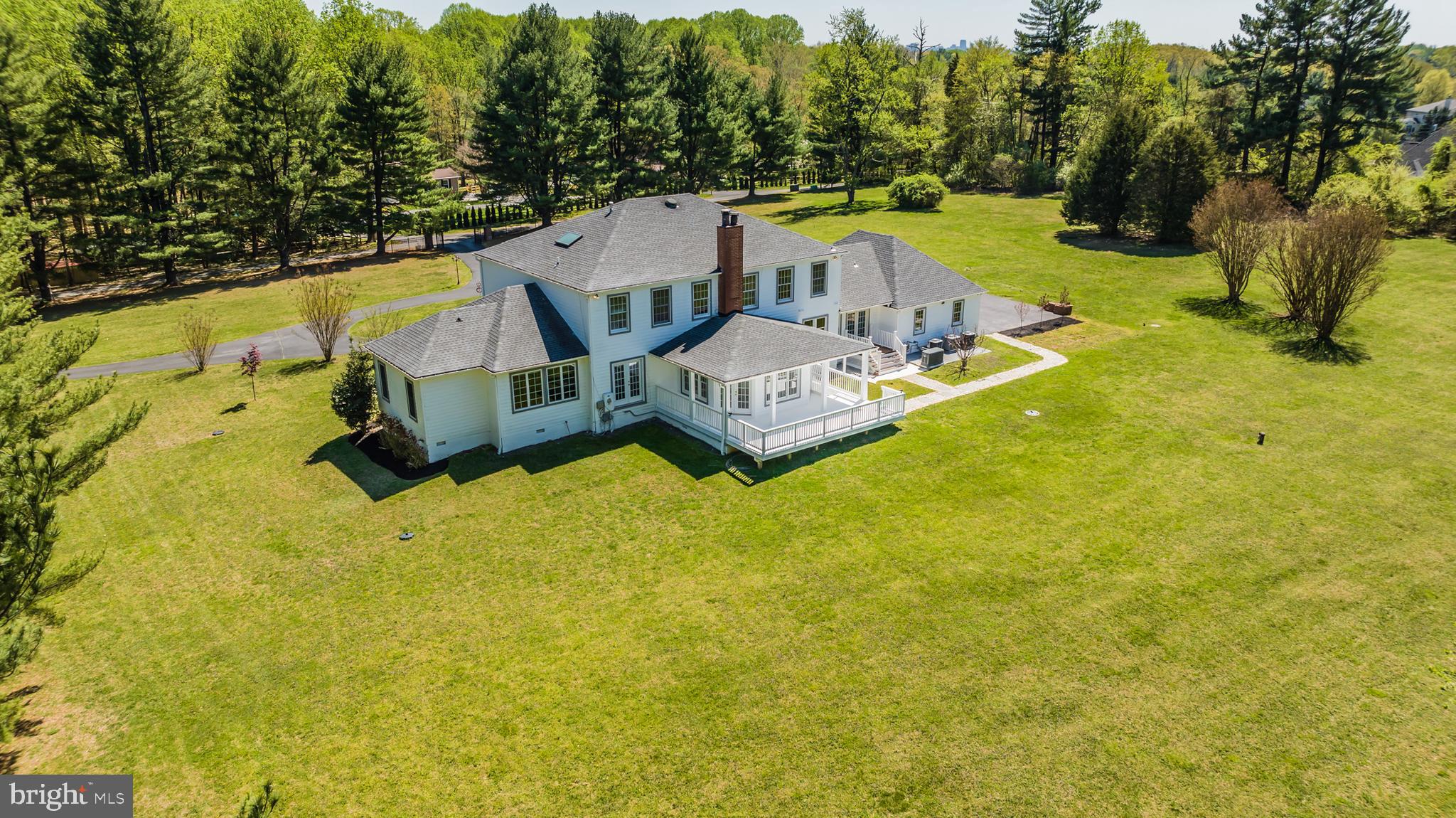 GOULDMAN ACRES - Residential