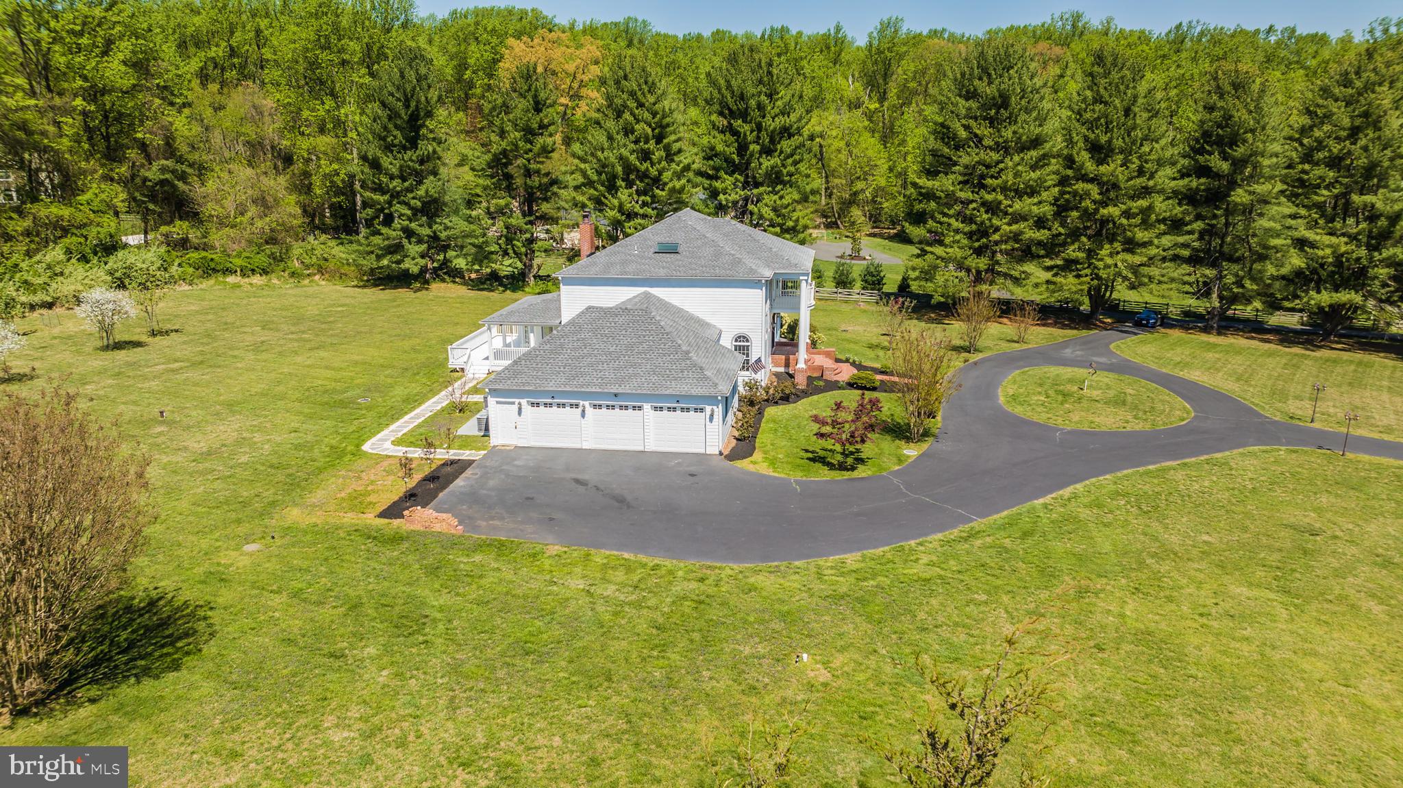 GOULDMAN ACRES - Residential