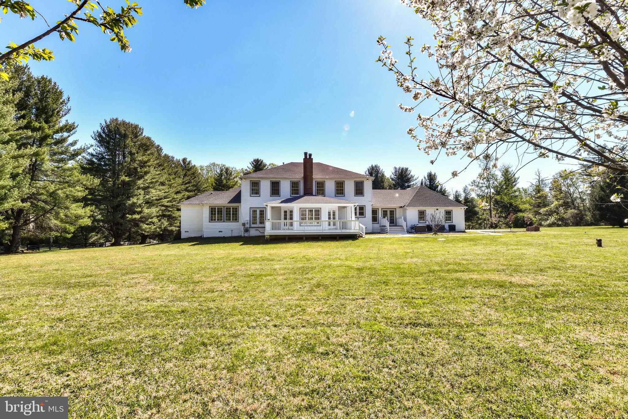 GOULDMAN ACRES - Residential