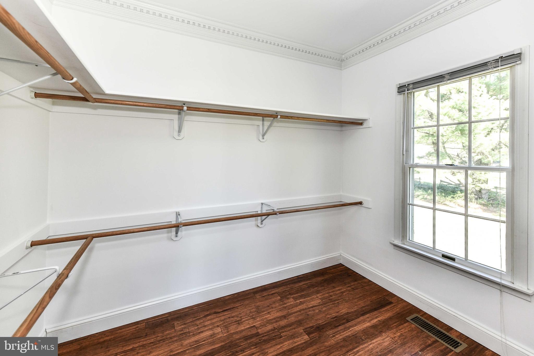 GOULDMAN ACRES - Residential