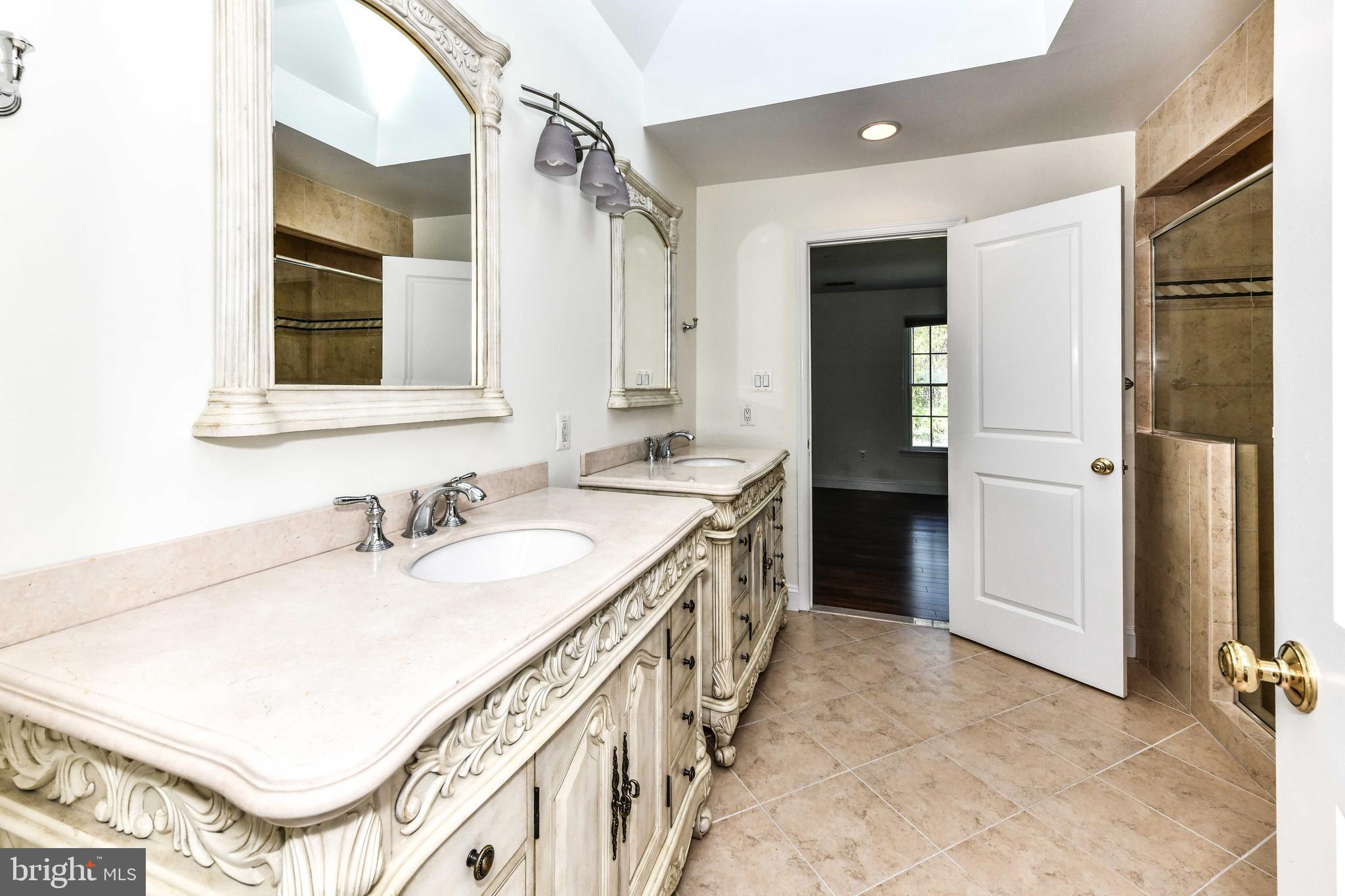 GOULDMAN ACRES - Residential