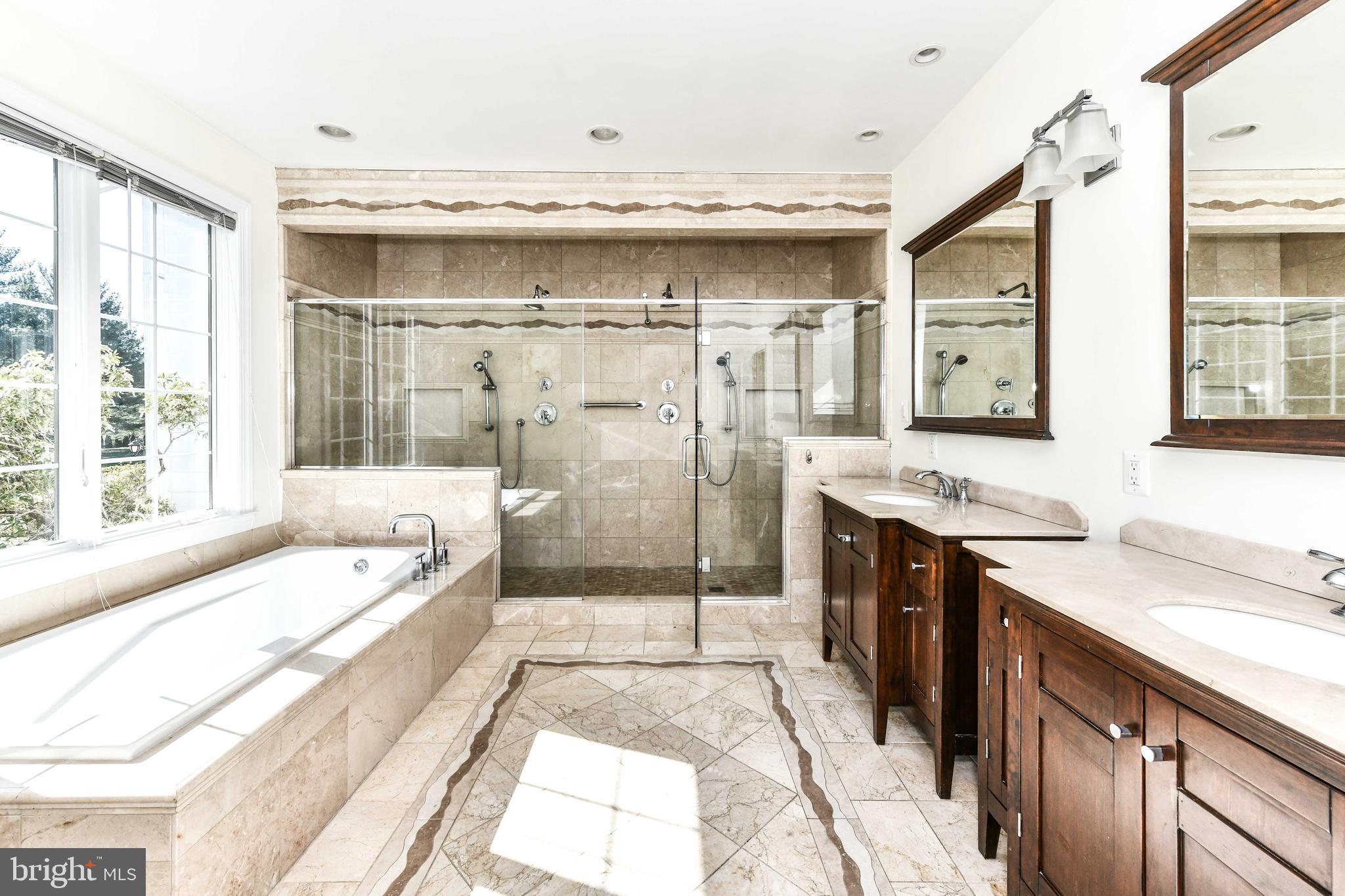 GOULDMAN ACRES - Residential