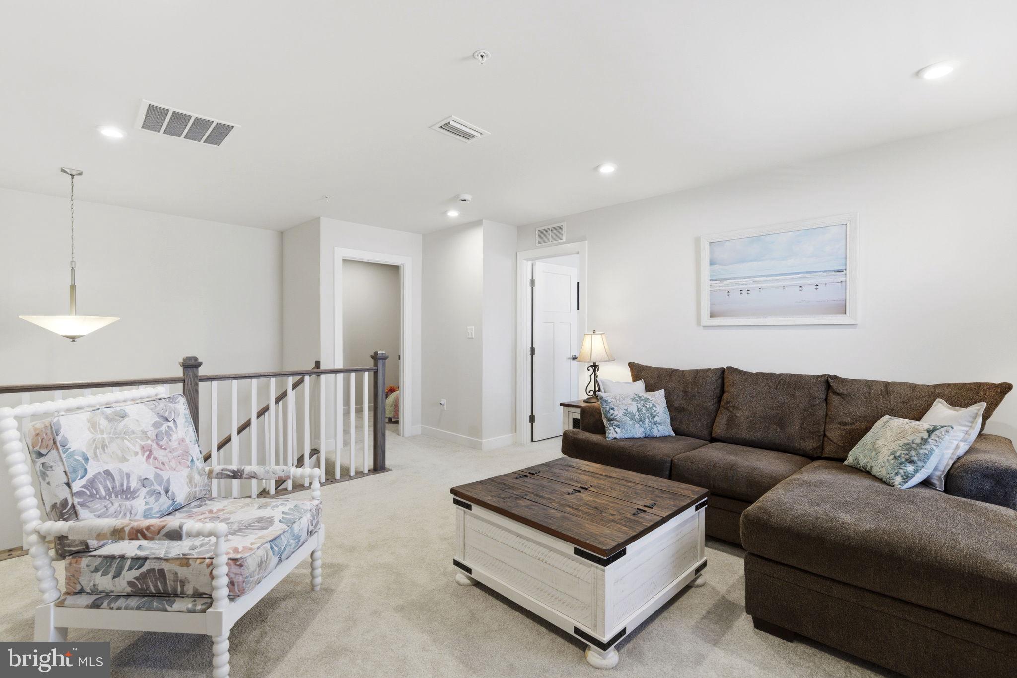 GILBERT MEADOWS - Residential