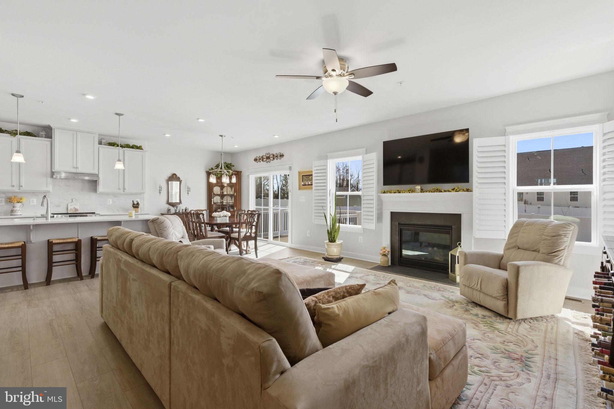 GILBERT MEADOWS - Residential