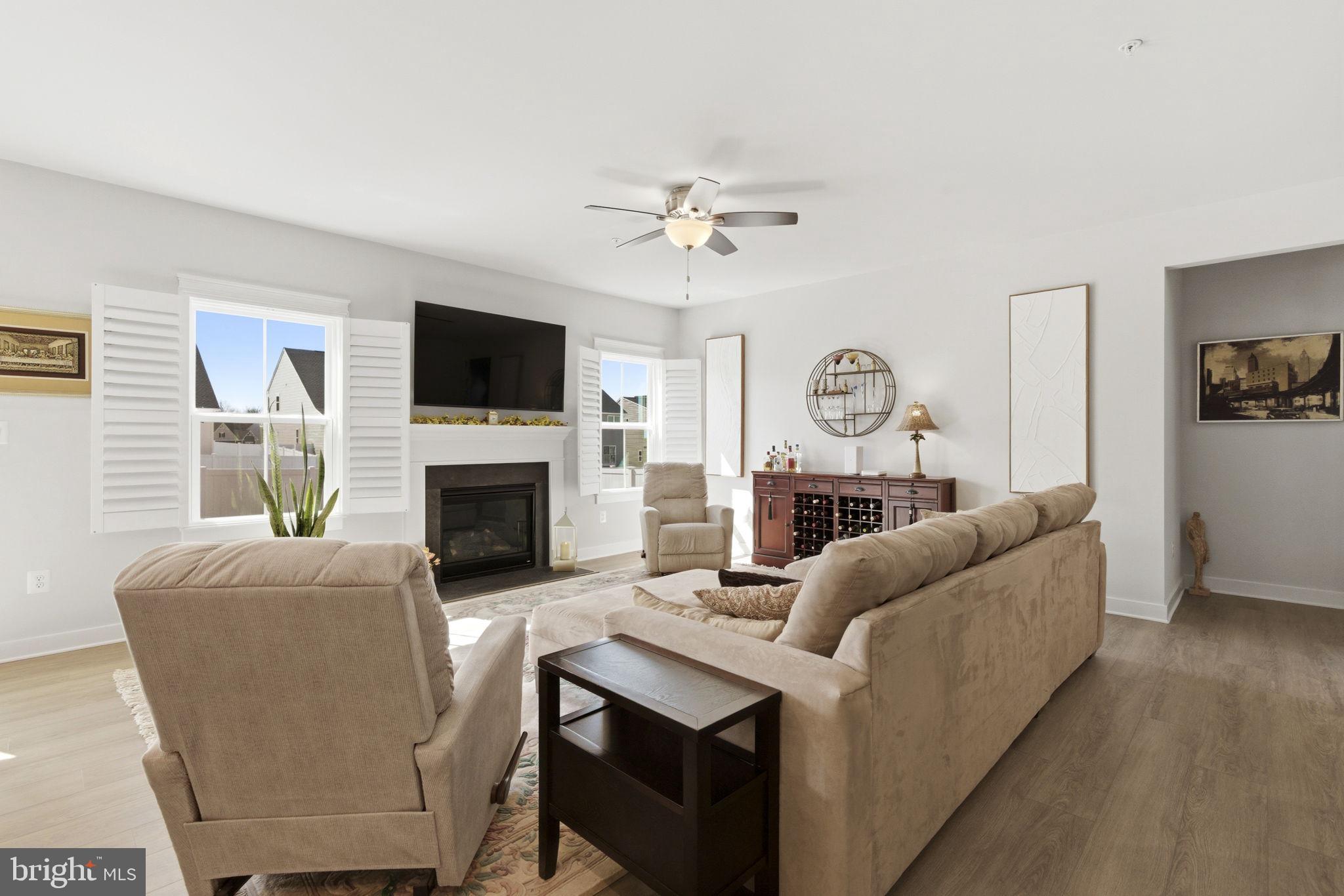 GILBERT MEADOWS - Residential