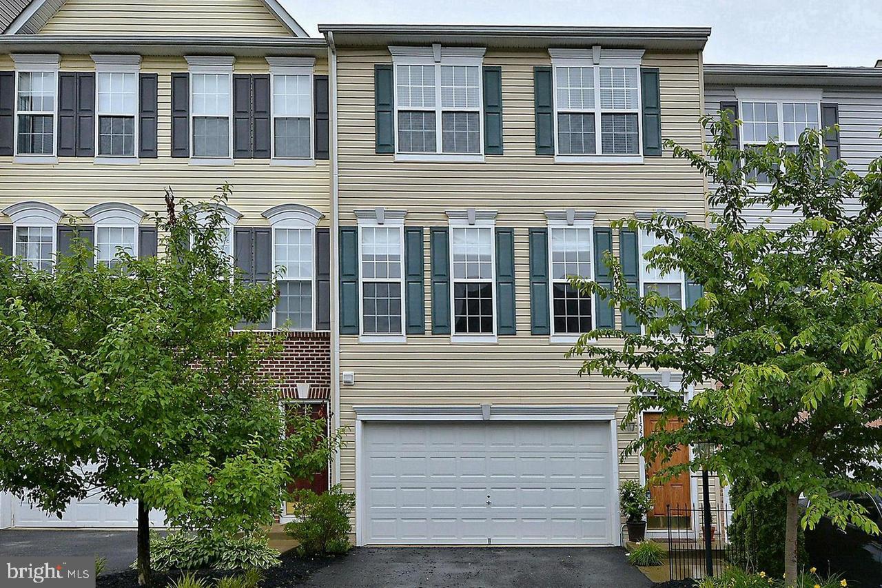 RIPPON LANDING - Residential