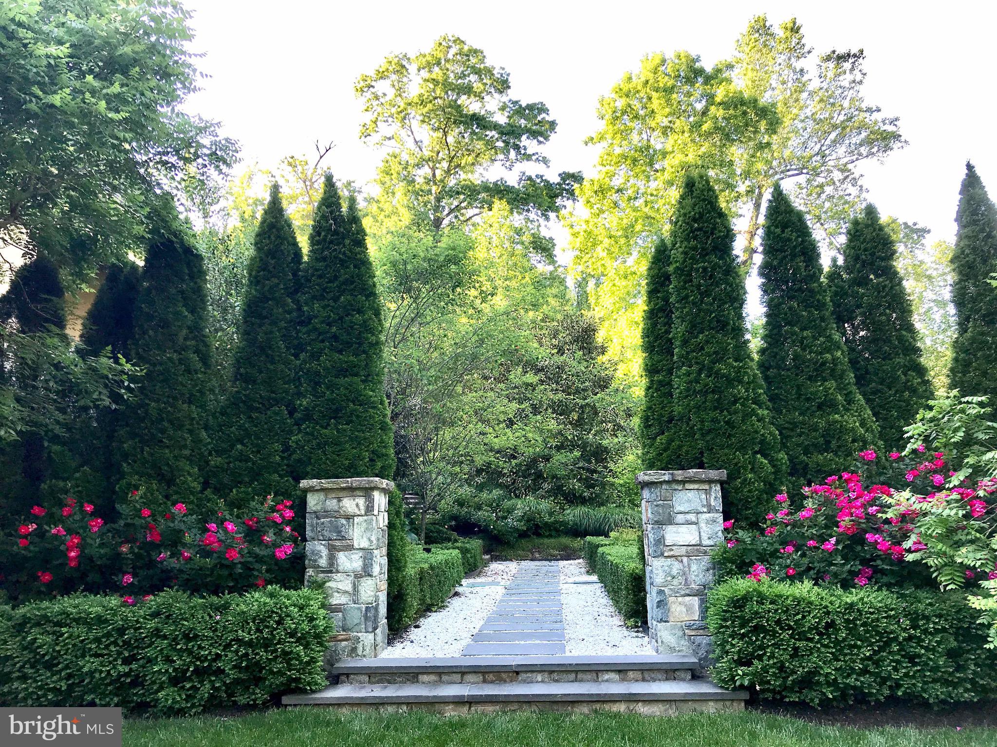 BLACK RIFFLES ESTATES - Residential