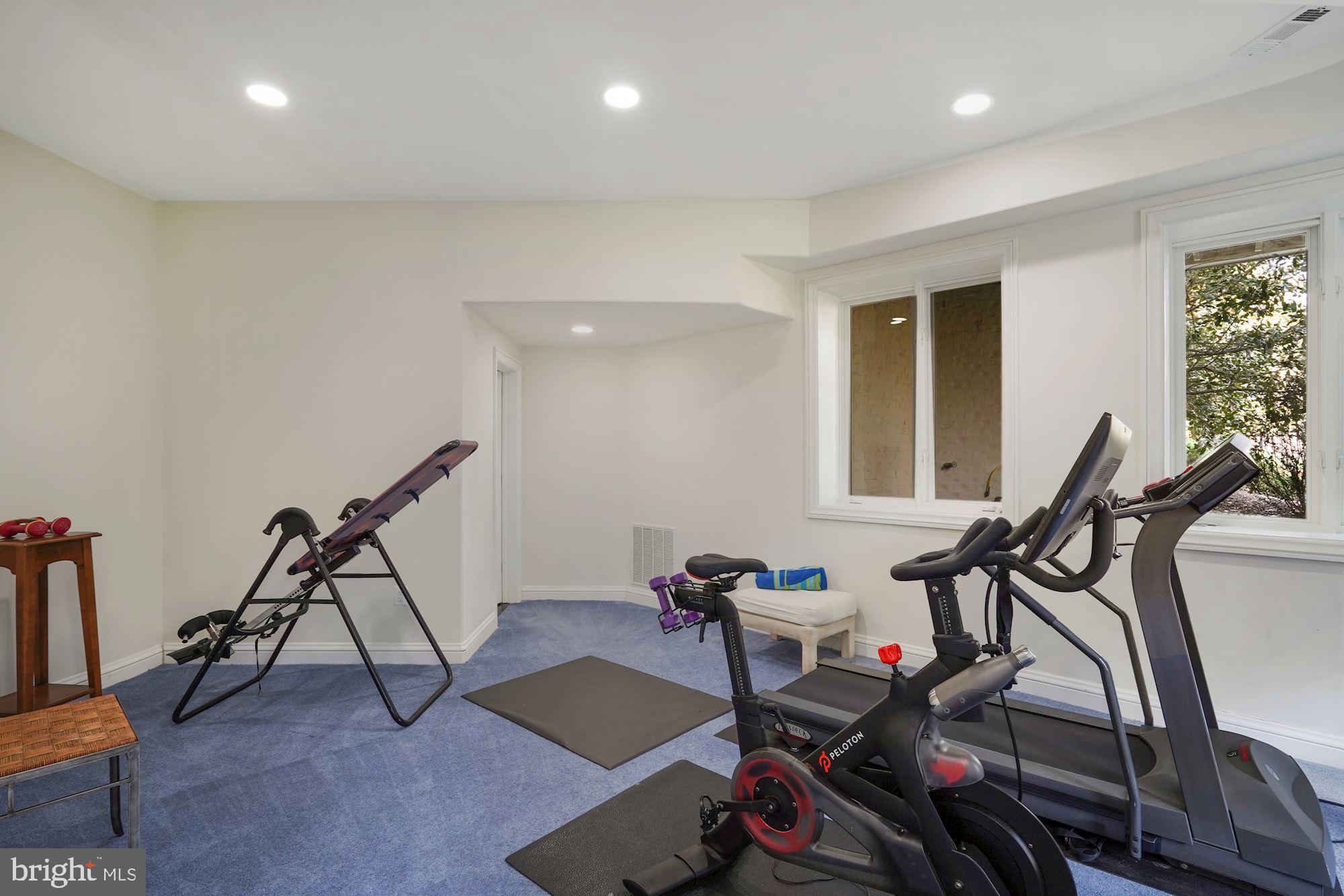 BLACK RIFFLES ESTATES - Residential