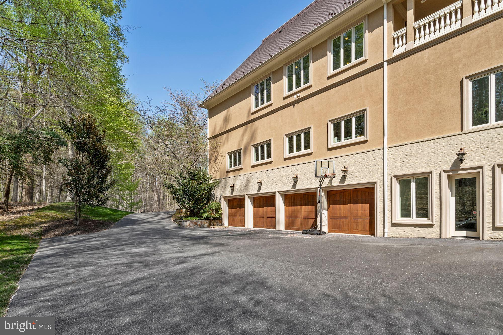 BLACK RIFFLES ESTATES - Residential