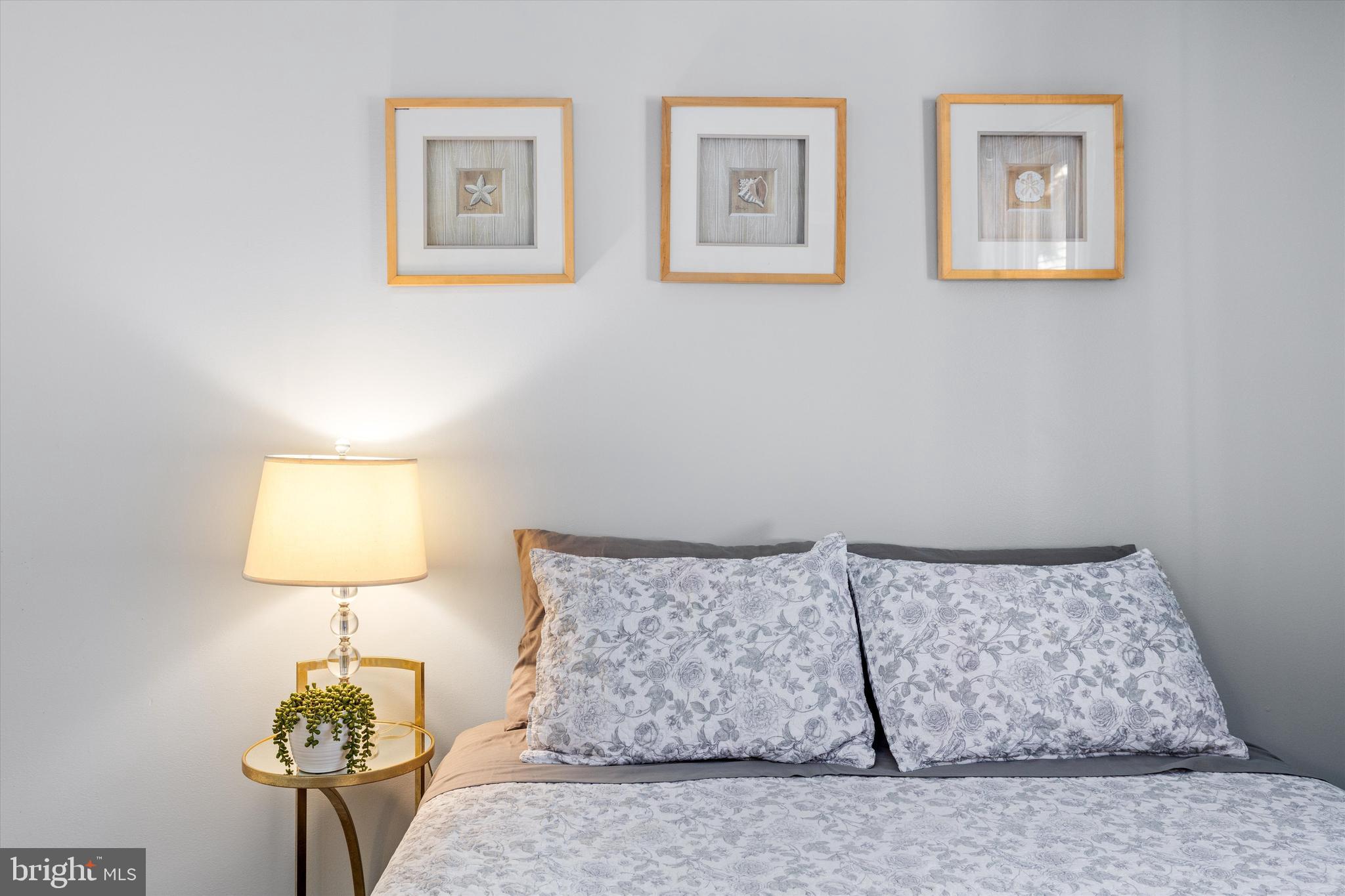 DOWNTOWN OC - Residential