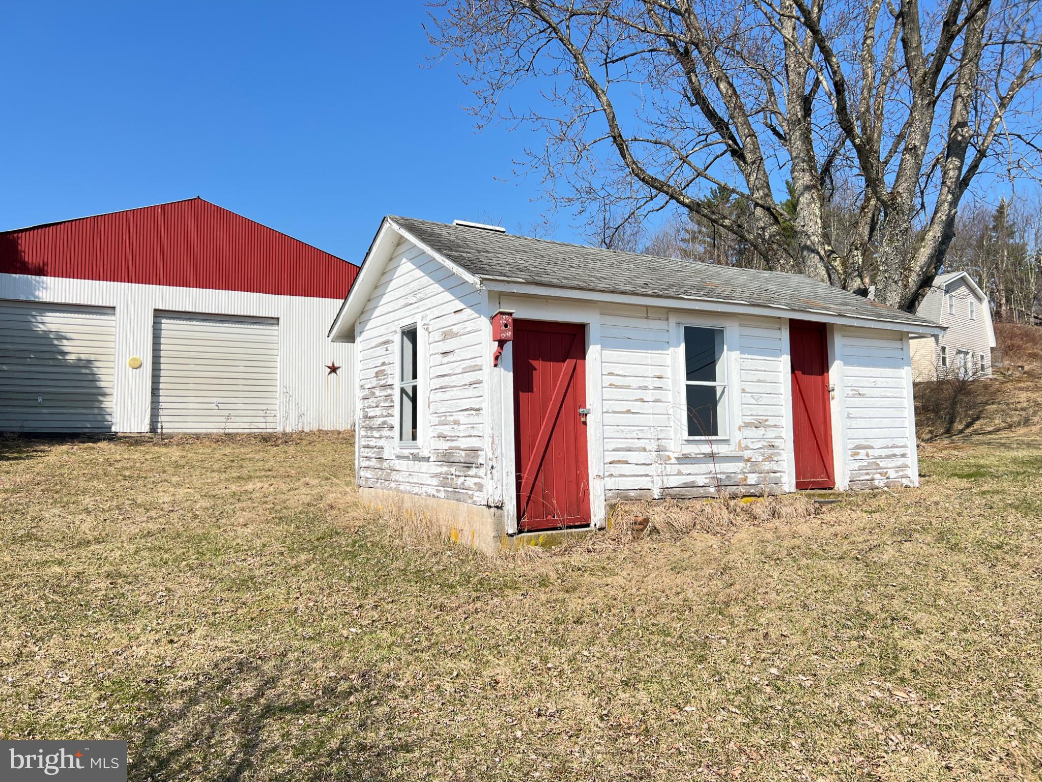 145 BUTTERNUT FLATS