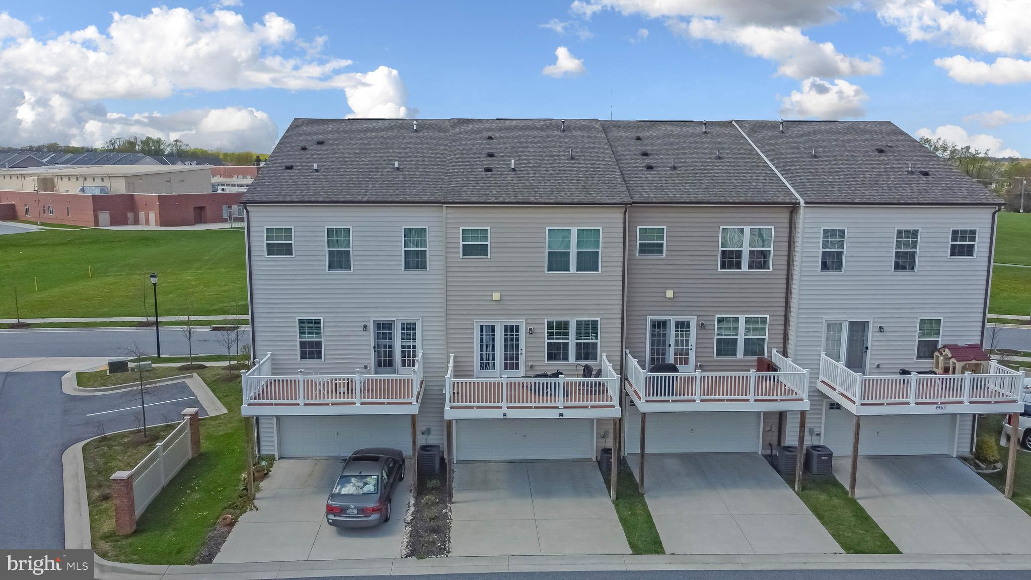 BALLARD GREEN - Residential