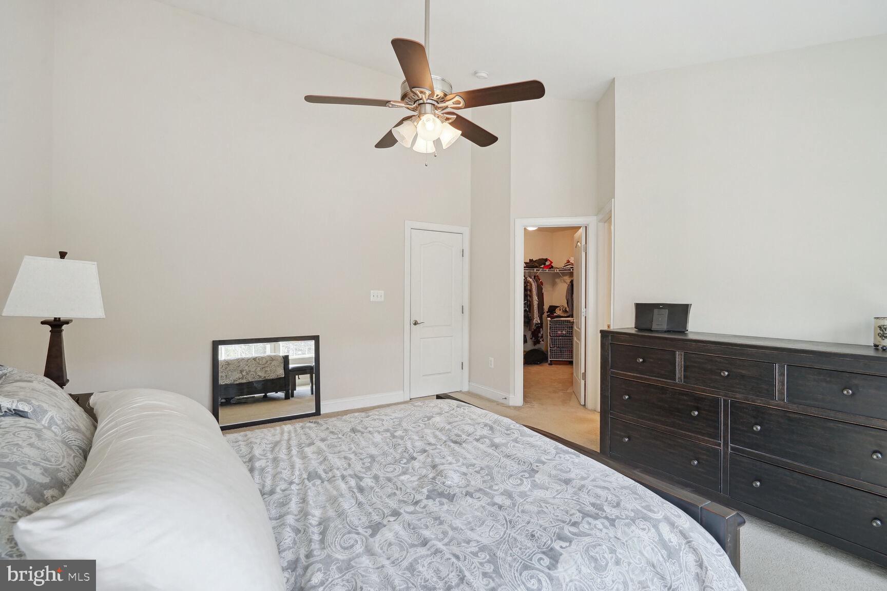 SADDLE RIDGE - Residential