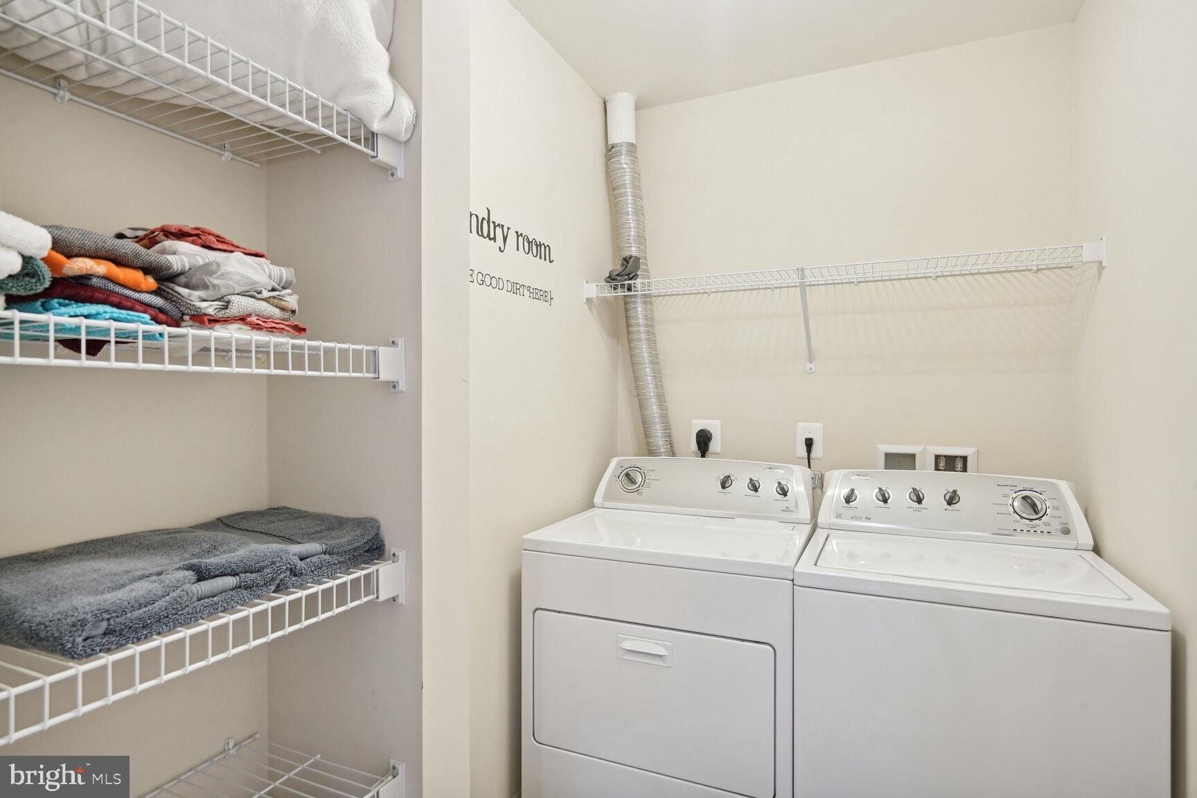 SADDLE RIDGE - Residential