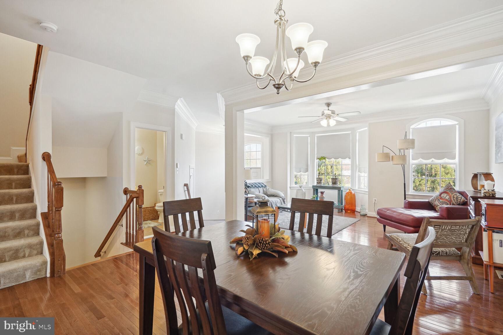 SADDLE RIDGE - Residential