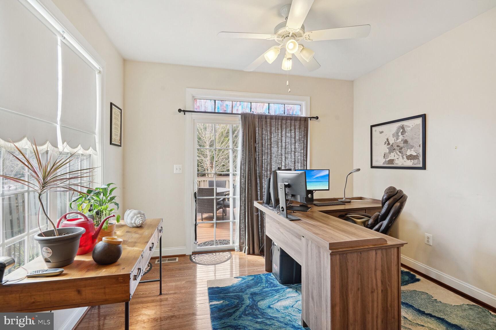 SADDLE RIDGE - Residential