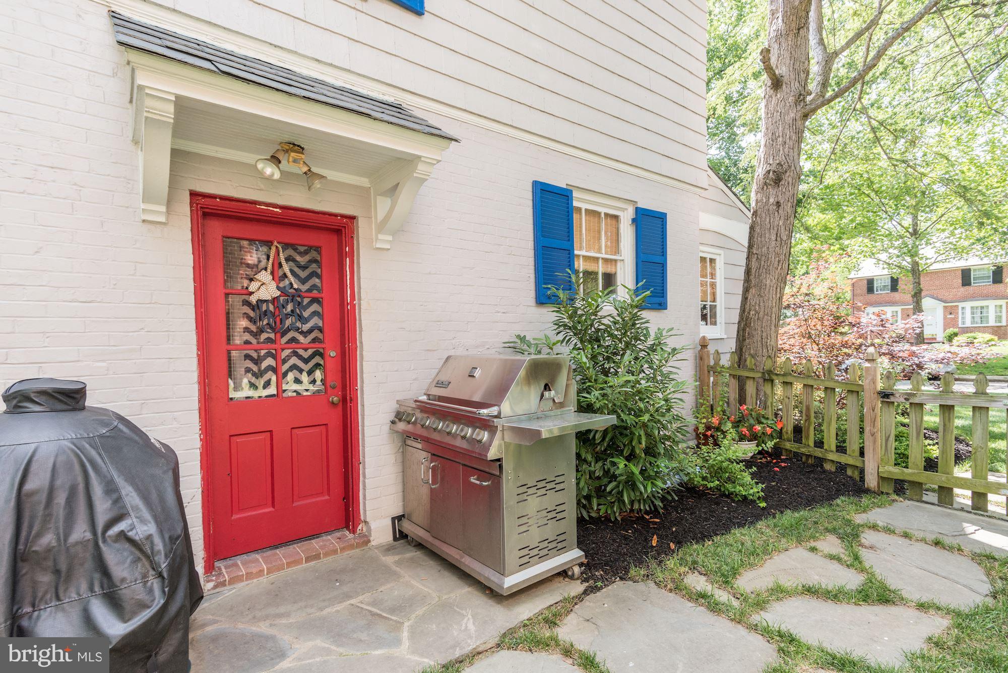 GREATER HOMELAND HISTORIC DISTRICT - Residential