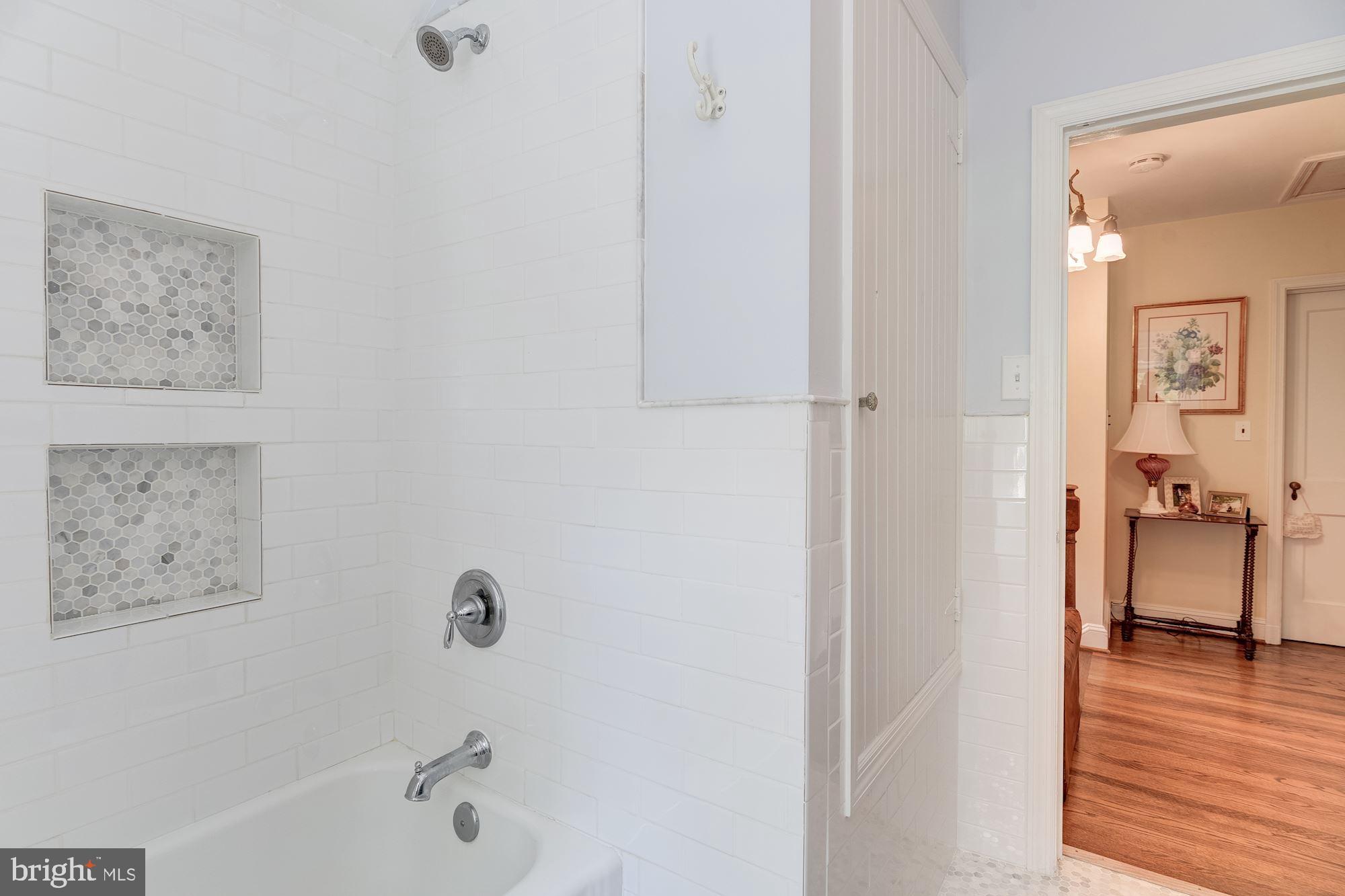 GREATER HOMELAND HISTORIC DISTRICT - Residential