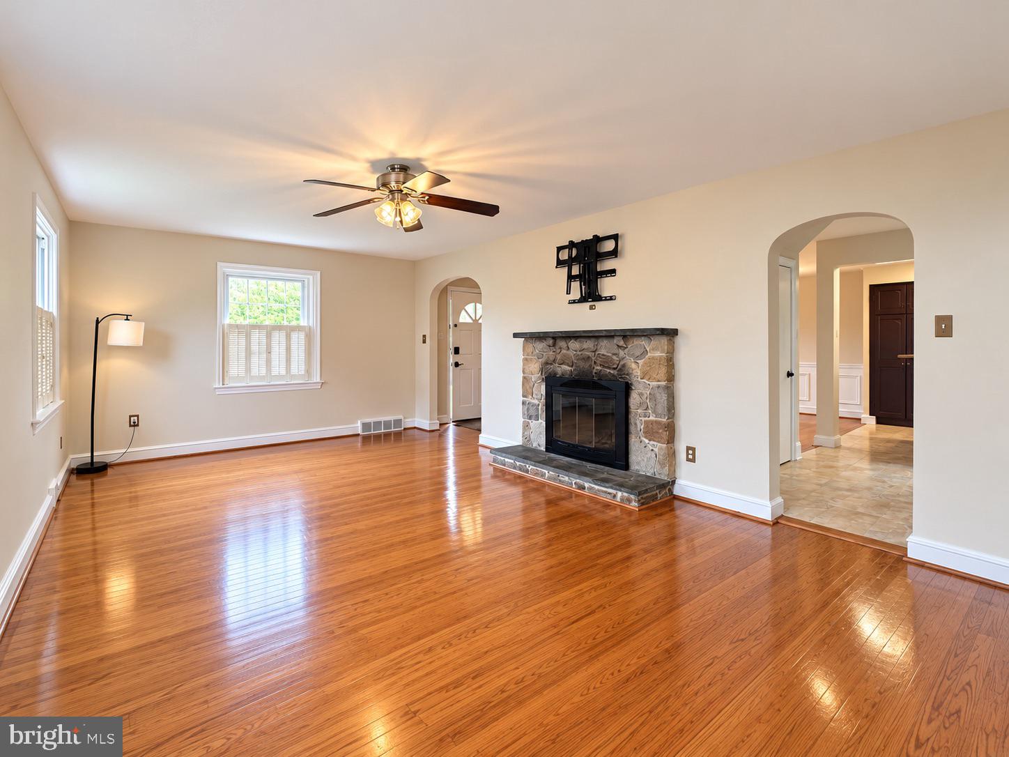 2516 AVON ROAD