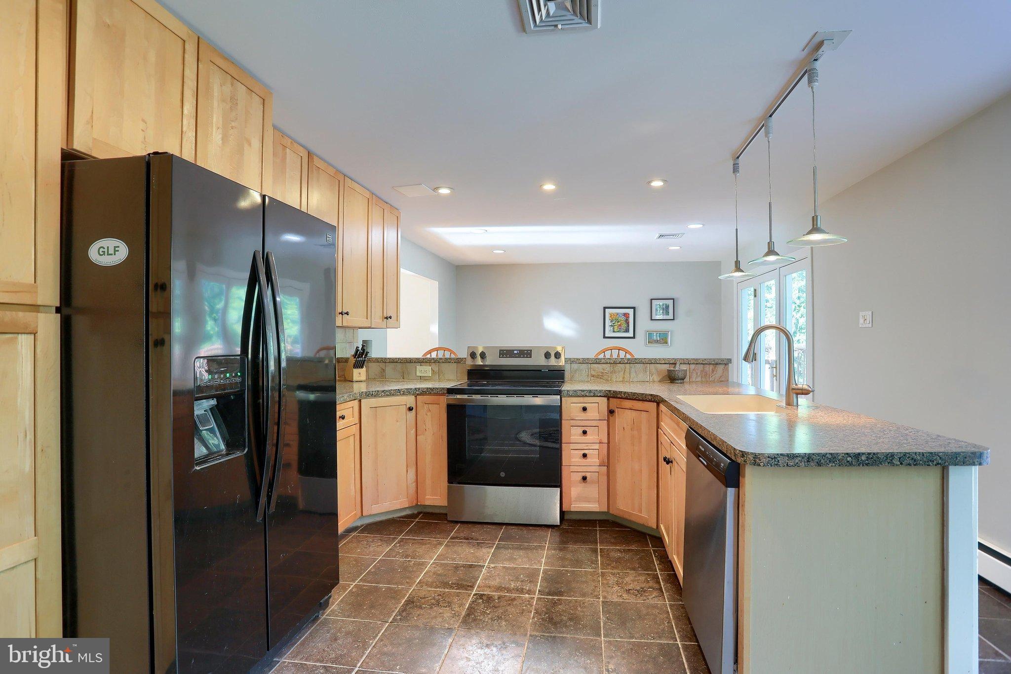 105 YELLOW BREECHES DRIVE