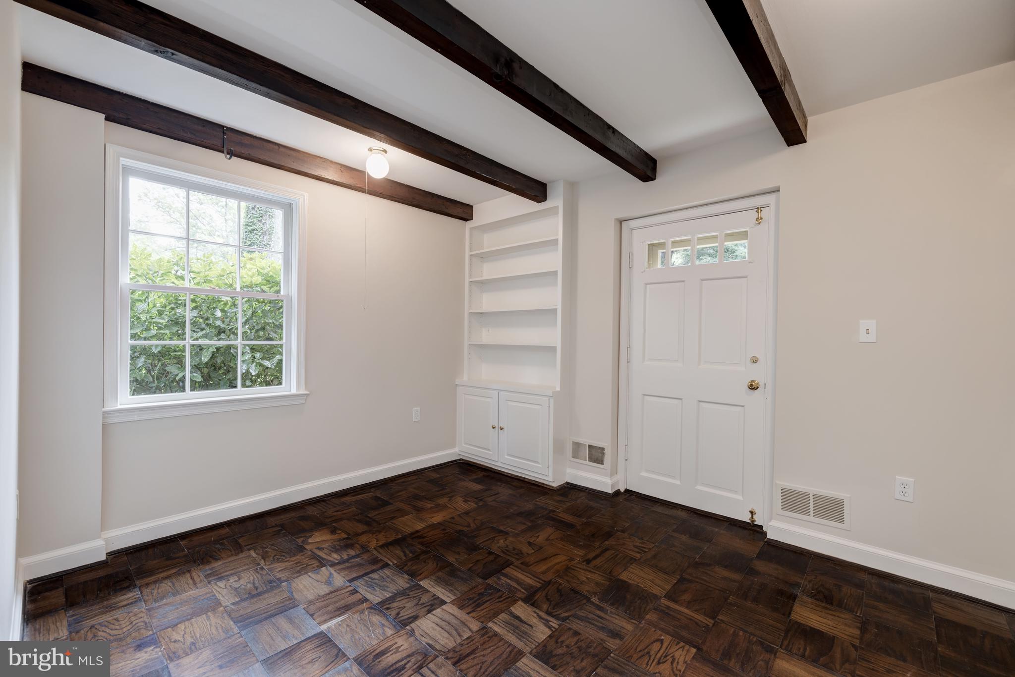 THE HAMLET - Residential