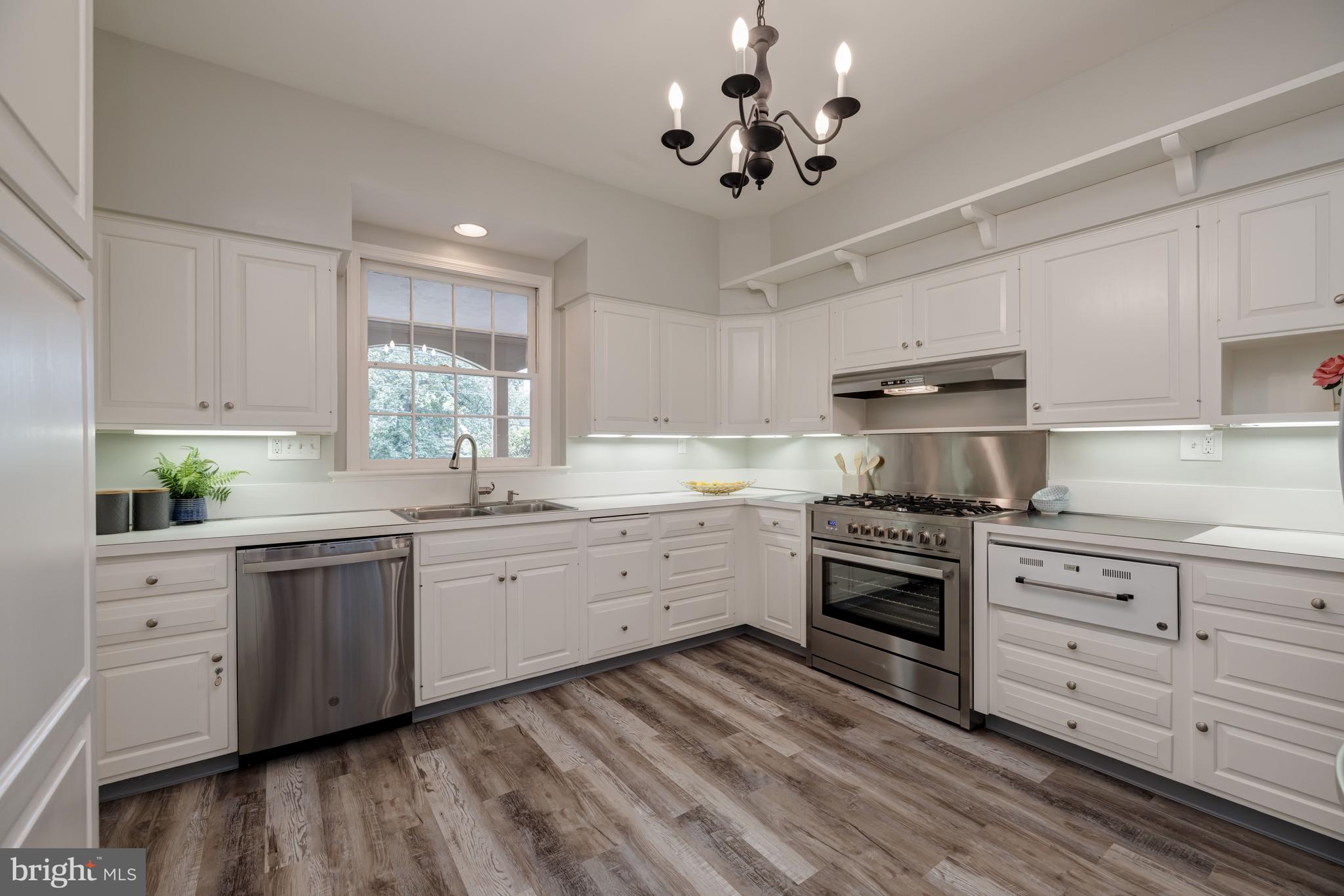 THE HAMLET - Residential