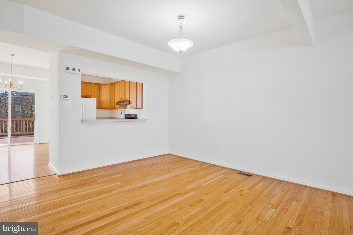 ARBORSIDE AT KENDALL RIDGE - Residential Lease